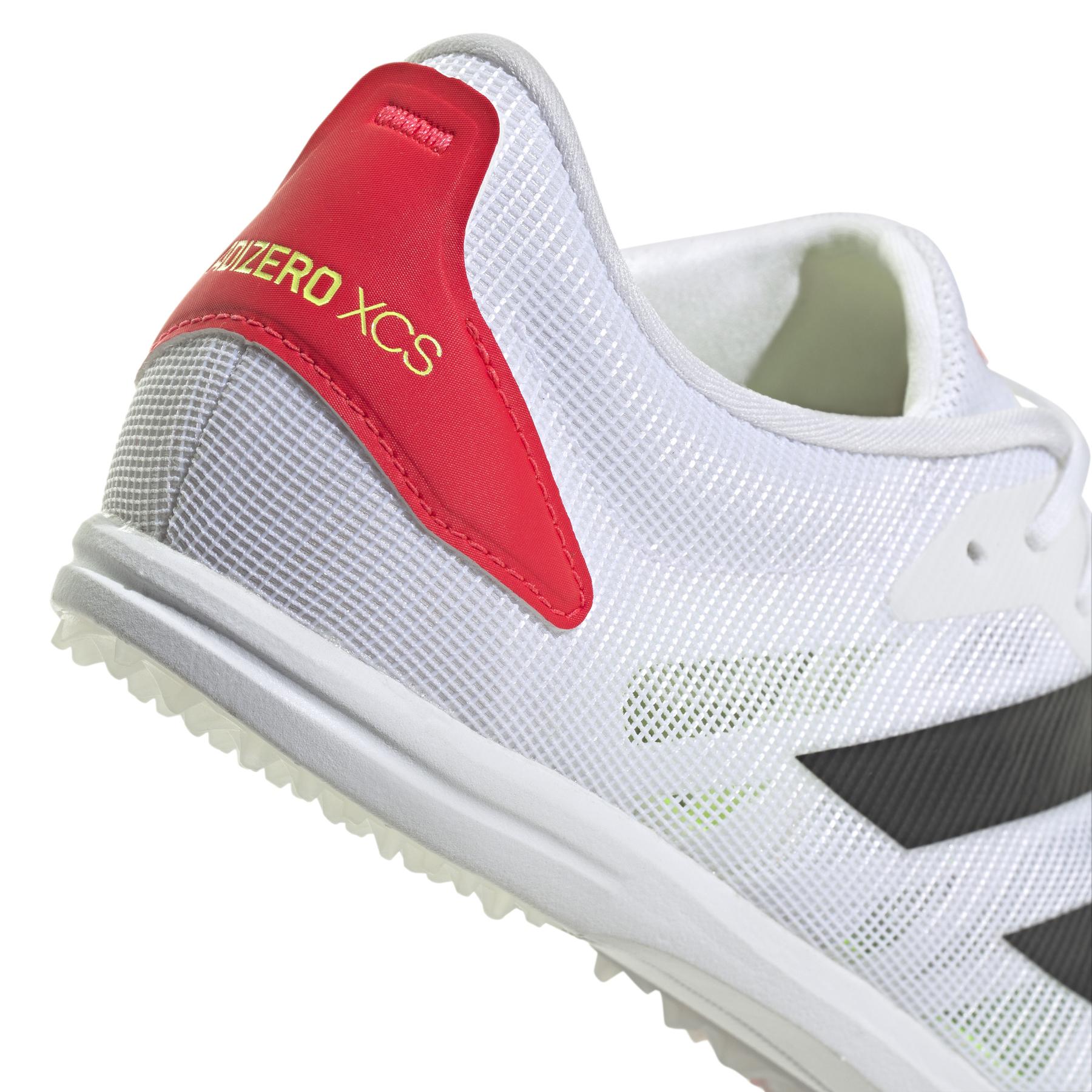 product/a/d/adidas_ih5794_ftwwht-cblack-lucred_8.jpg