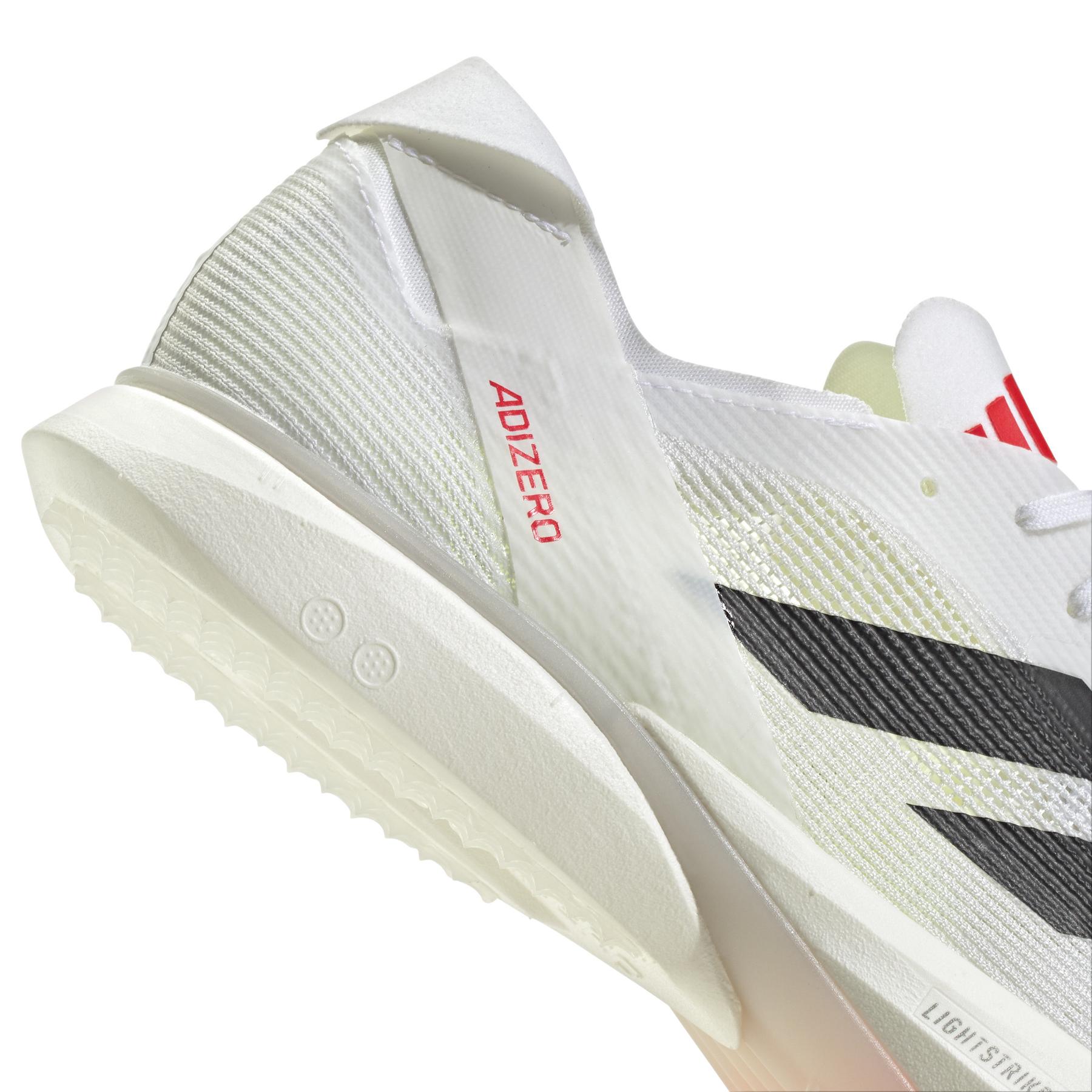 product/a/d/adidas_ih5799_8_footwear_photography_detail_view_1_white-nw091625.jpg