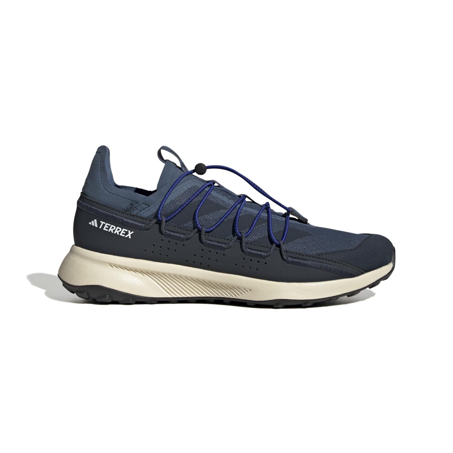 product/a/d/adidas_ih6114_1_footwear_photography_side_lateral_center_view_white-nw091625.jpg