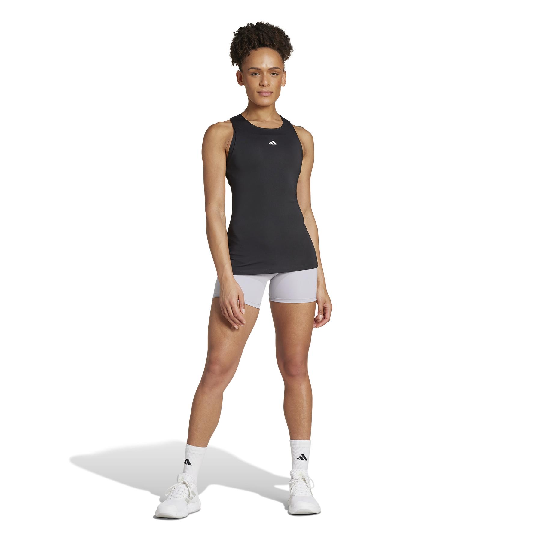 product/a/d/adidas_ik7924_7_apparel_on_model_standard_outfit_view_white.jpg