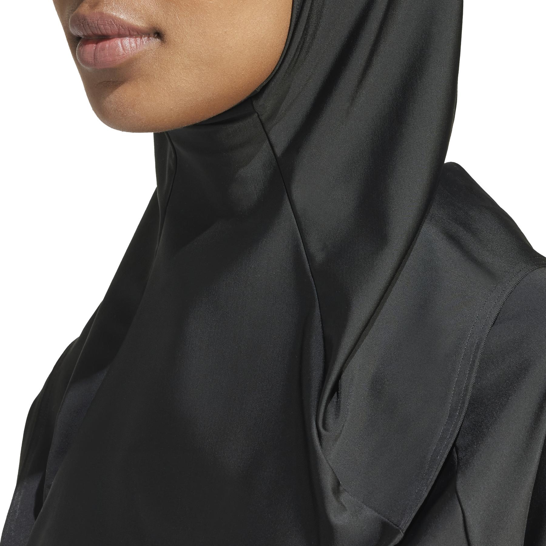 product/a/d/adidas_ir7487_13_apparel_on_model_detail_view_2_white-nw032724.jpg