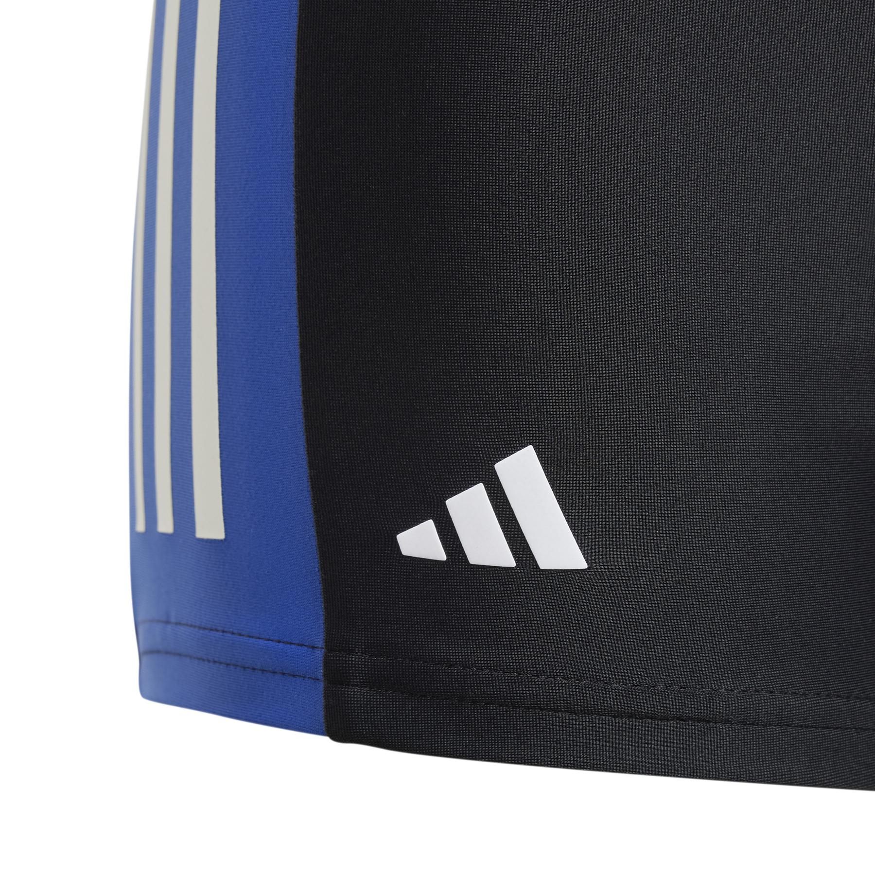product/a/d/adidas_it2711_4_apparel_photography_detail_view_1_white.jpg