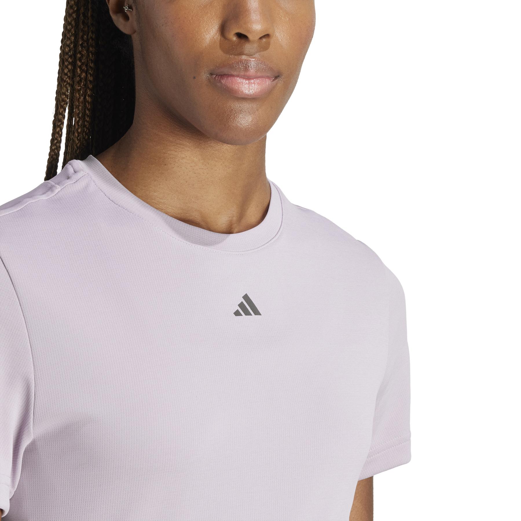 product/a/d/adidas_iu1122_7_apparel_on_model_detail_view_1_white-nw052224.jpg
