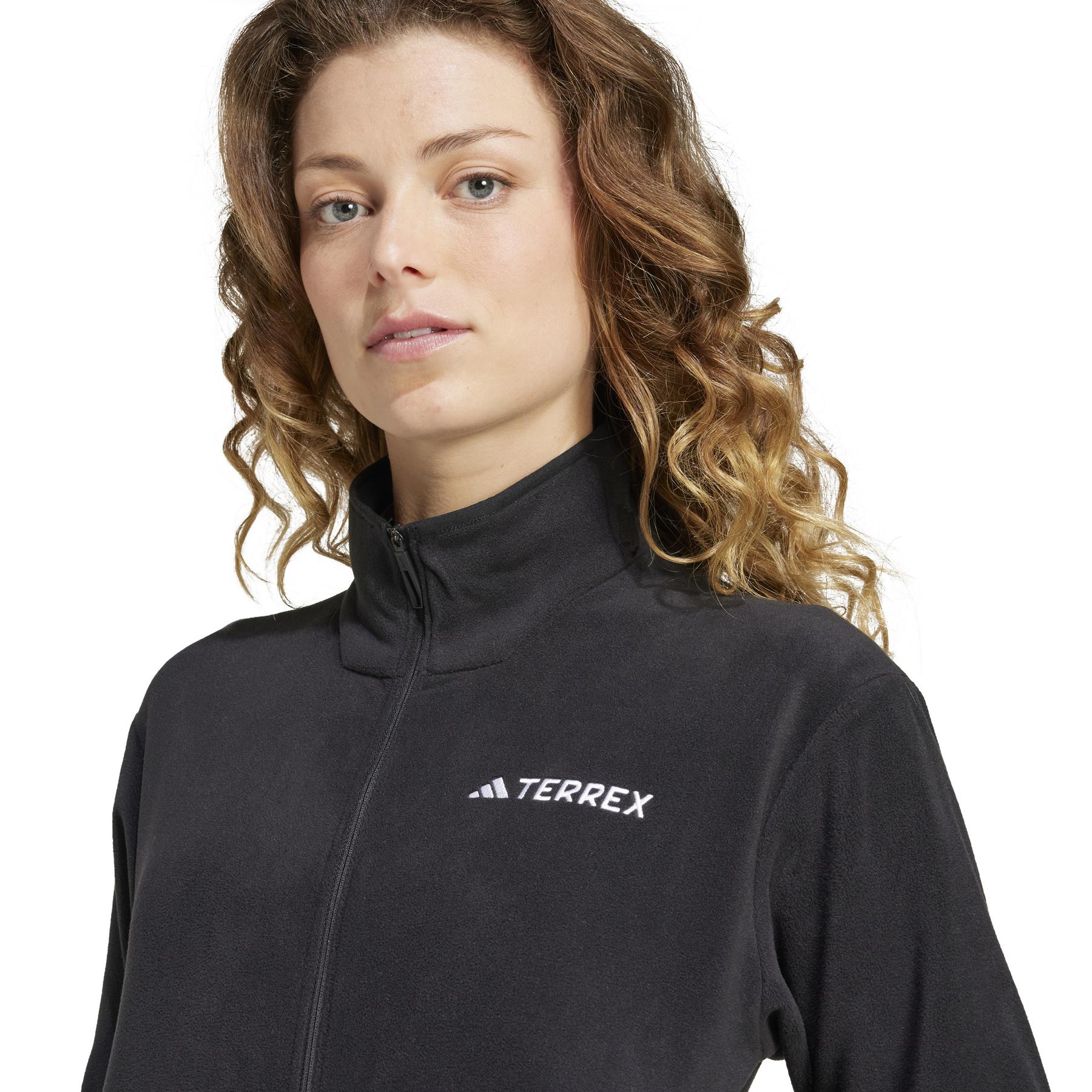 product/a/d/adidas_ix7709_7_apparel_on_model_detail_view_1_white.jpg