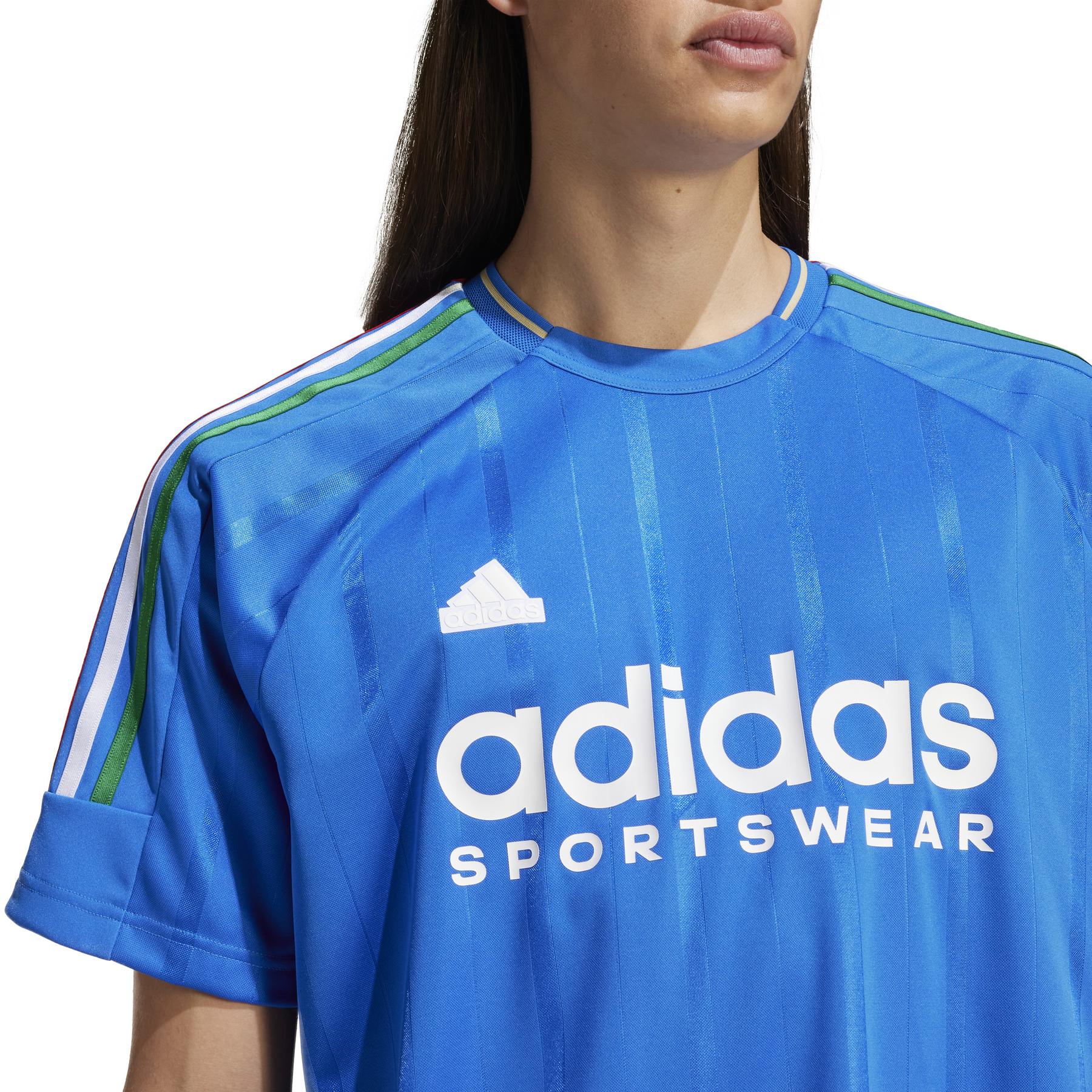product/a/d/adidas_iy4508_8_apparel_on_model_detail_view_1_white.jpg
