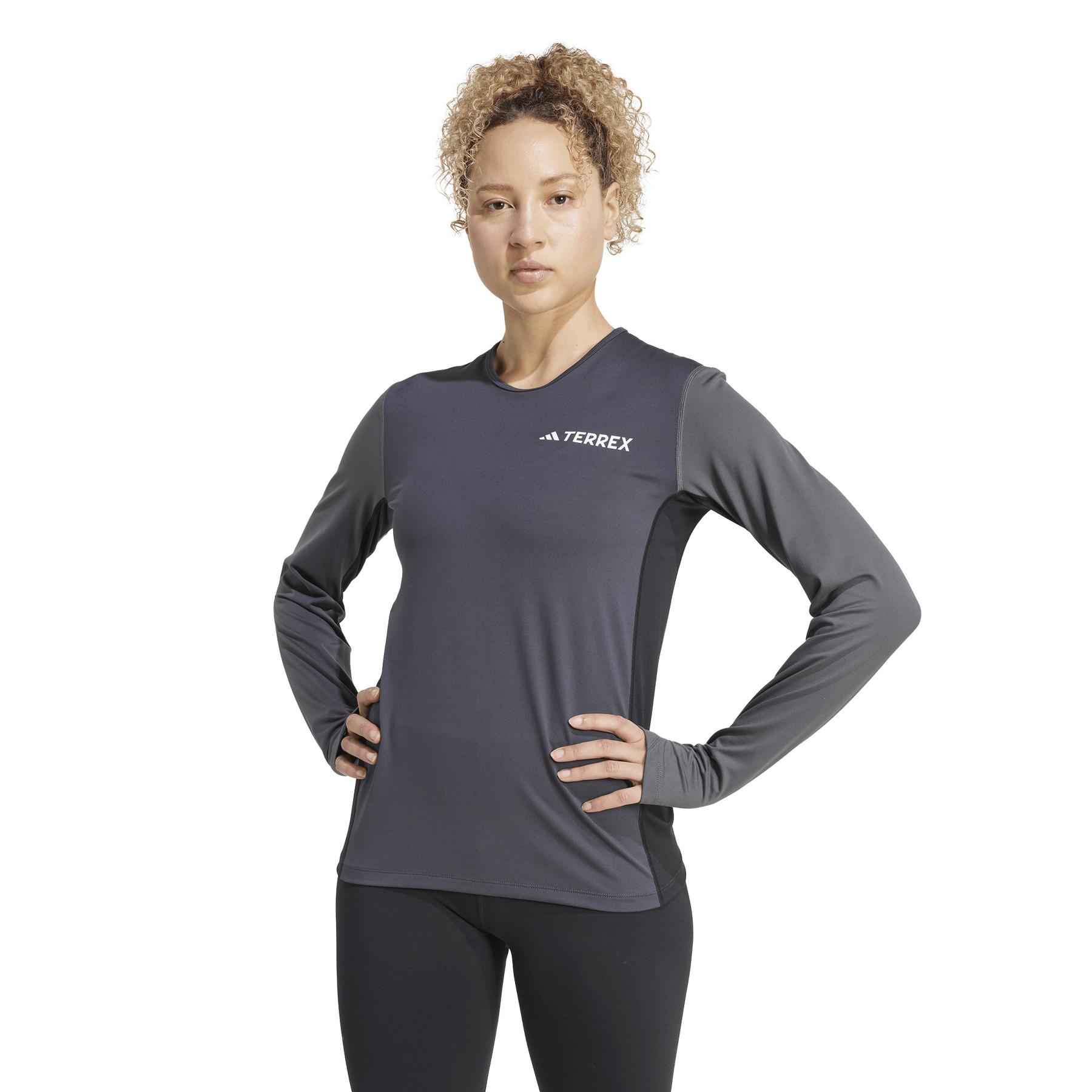 product/a/d/adidas_jc8200_carbon-gresix_2.jpg