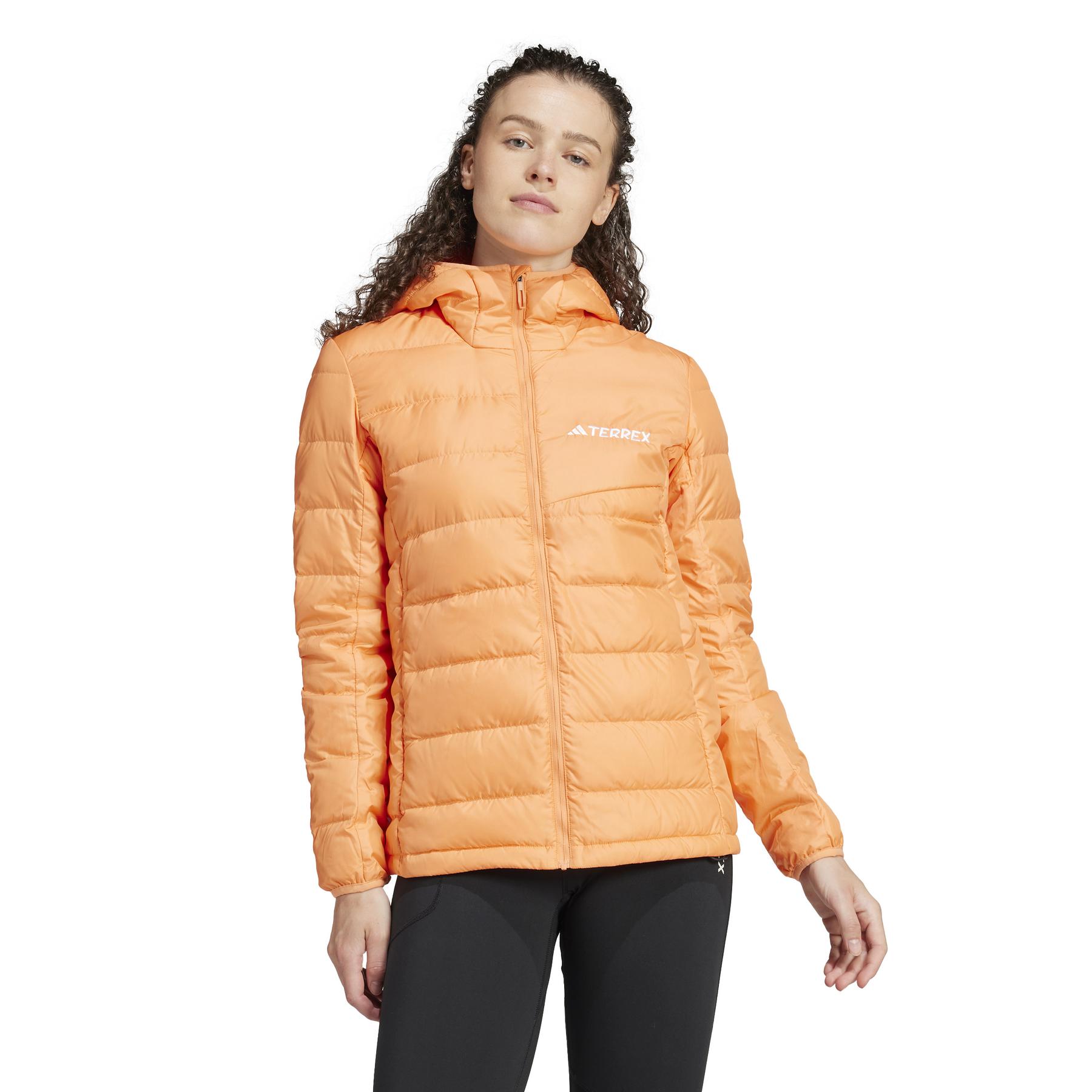 product/a/d/adidas_je9203_ambtin_3.jpg