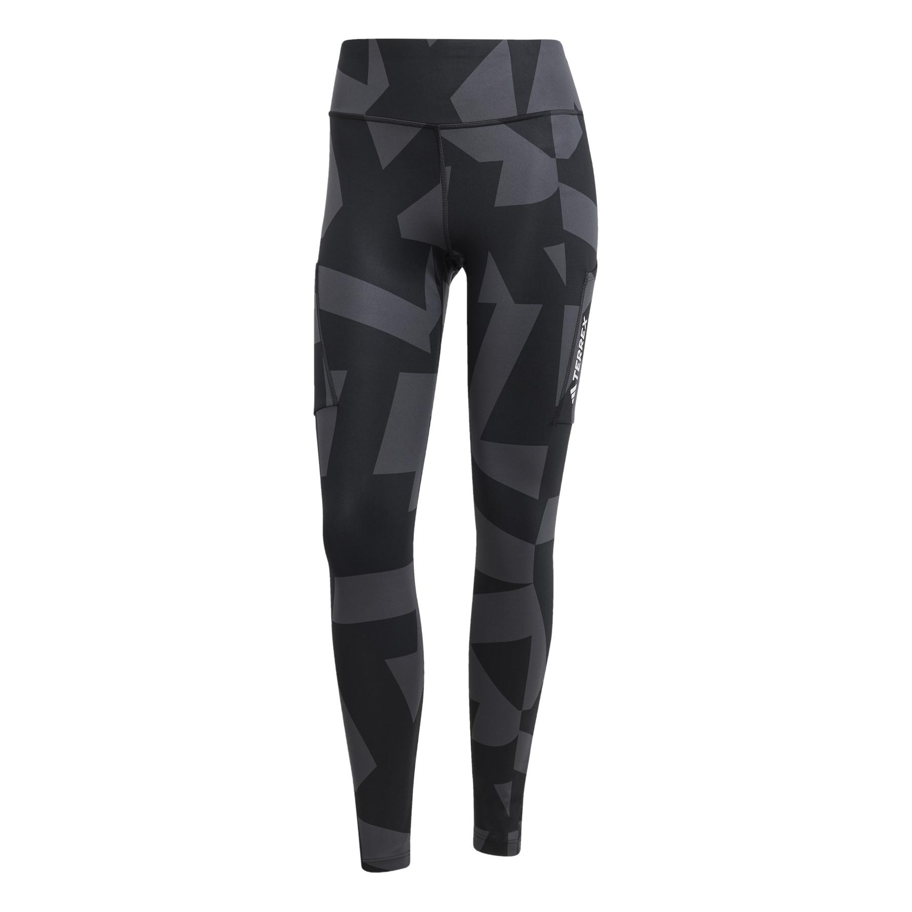 product/a/d/adidas_jf1270_carbon-black-black-black_1.jpg