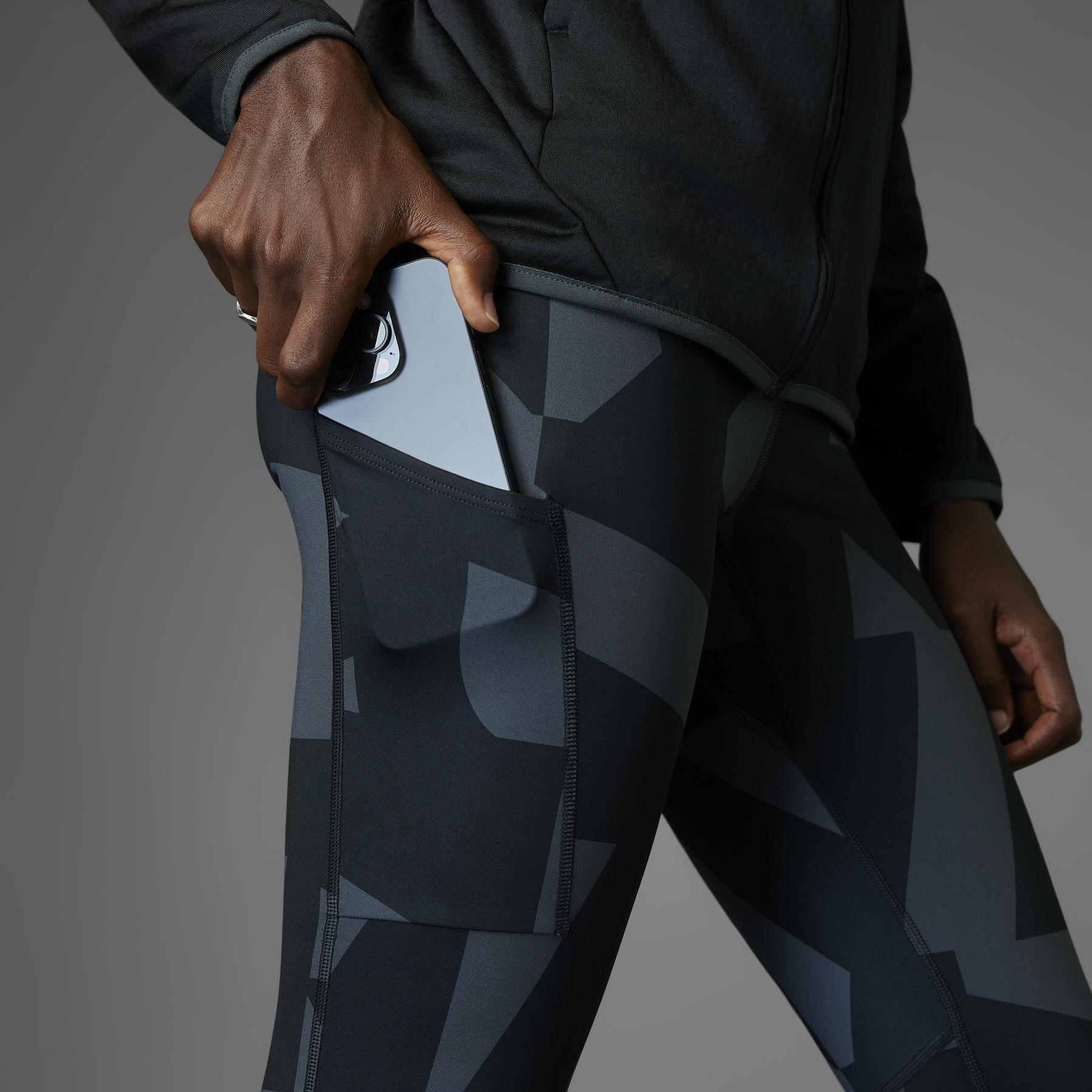 product/a/d/adidas_jf1270_carbon-black-black-black_15.jpg