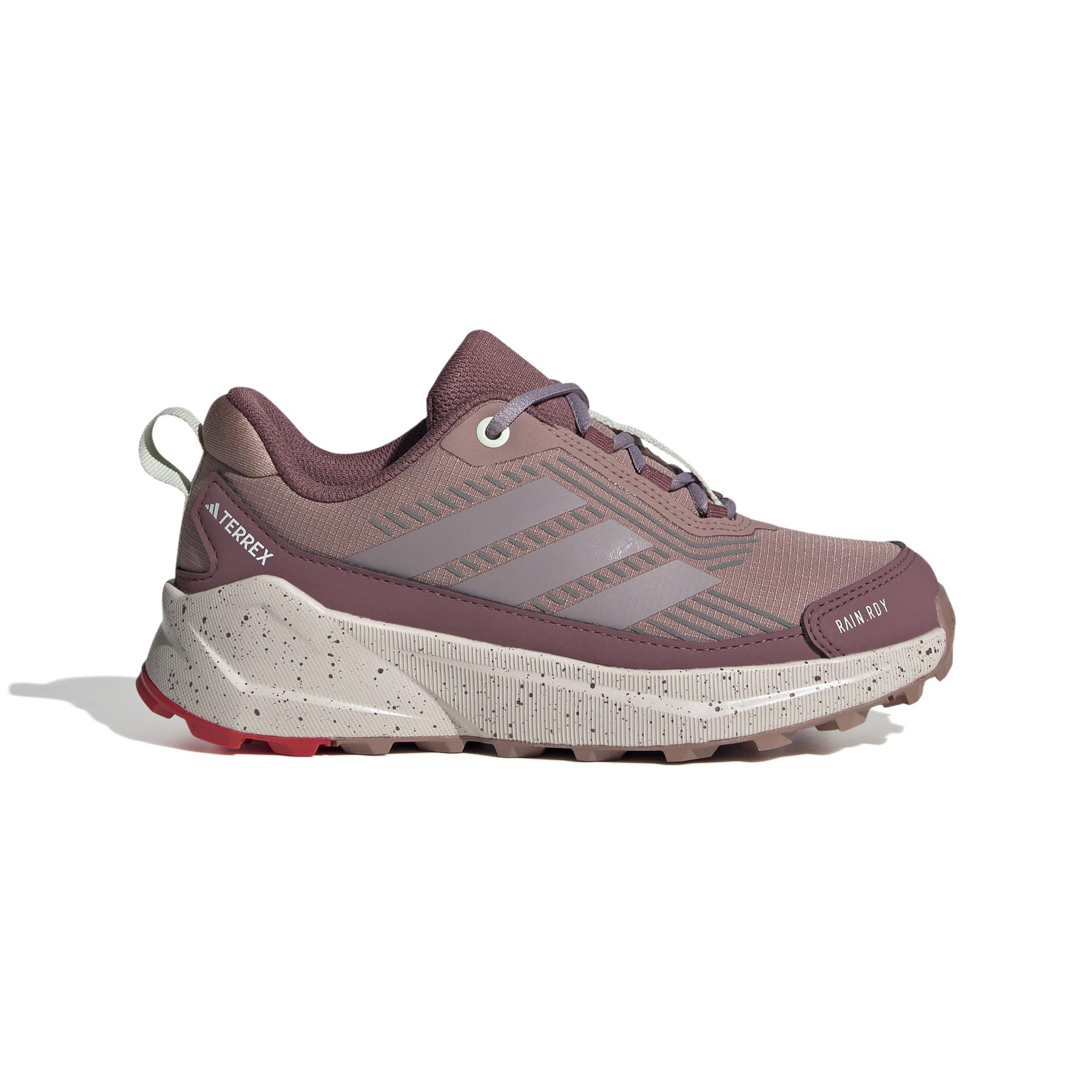 product/a/d/adidas_jh6340_1_footwear_photography_side_lateral_center_view_white-nw091625.jpg