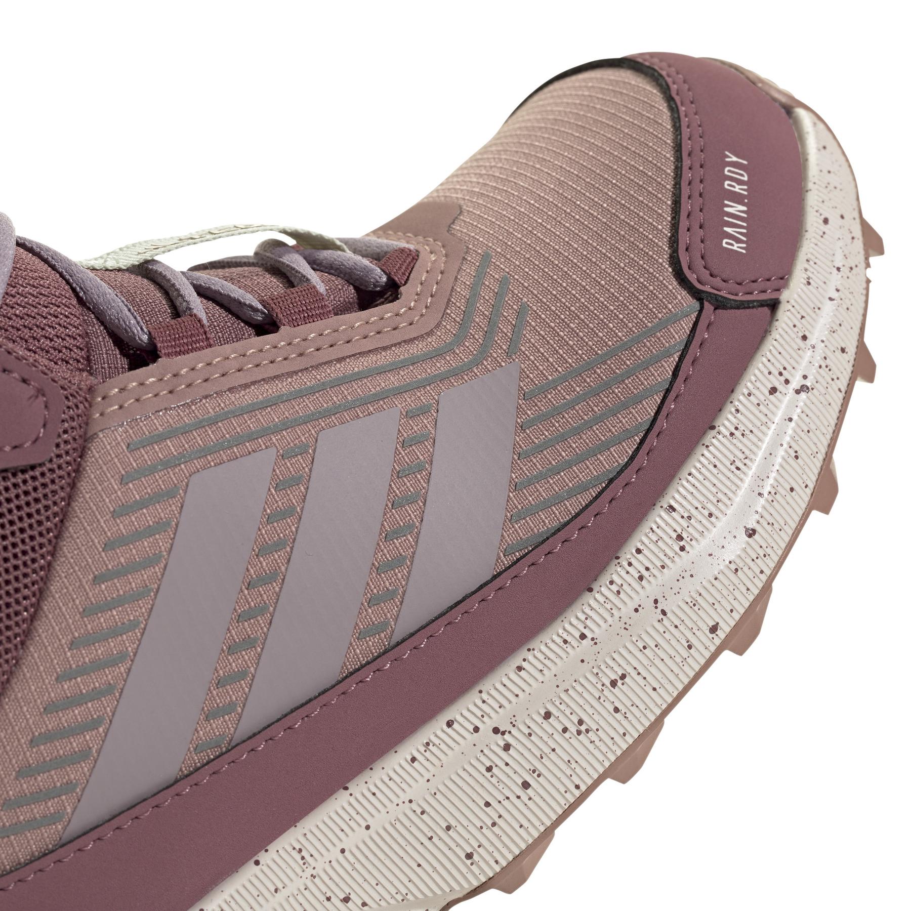 product/a/d/adidas_jh6345_9_footwear_photography_detail_view_2_white-nw091625.jpg
