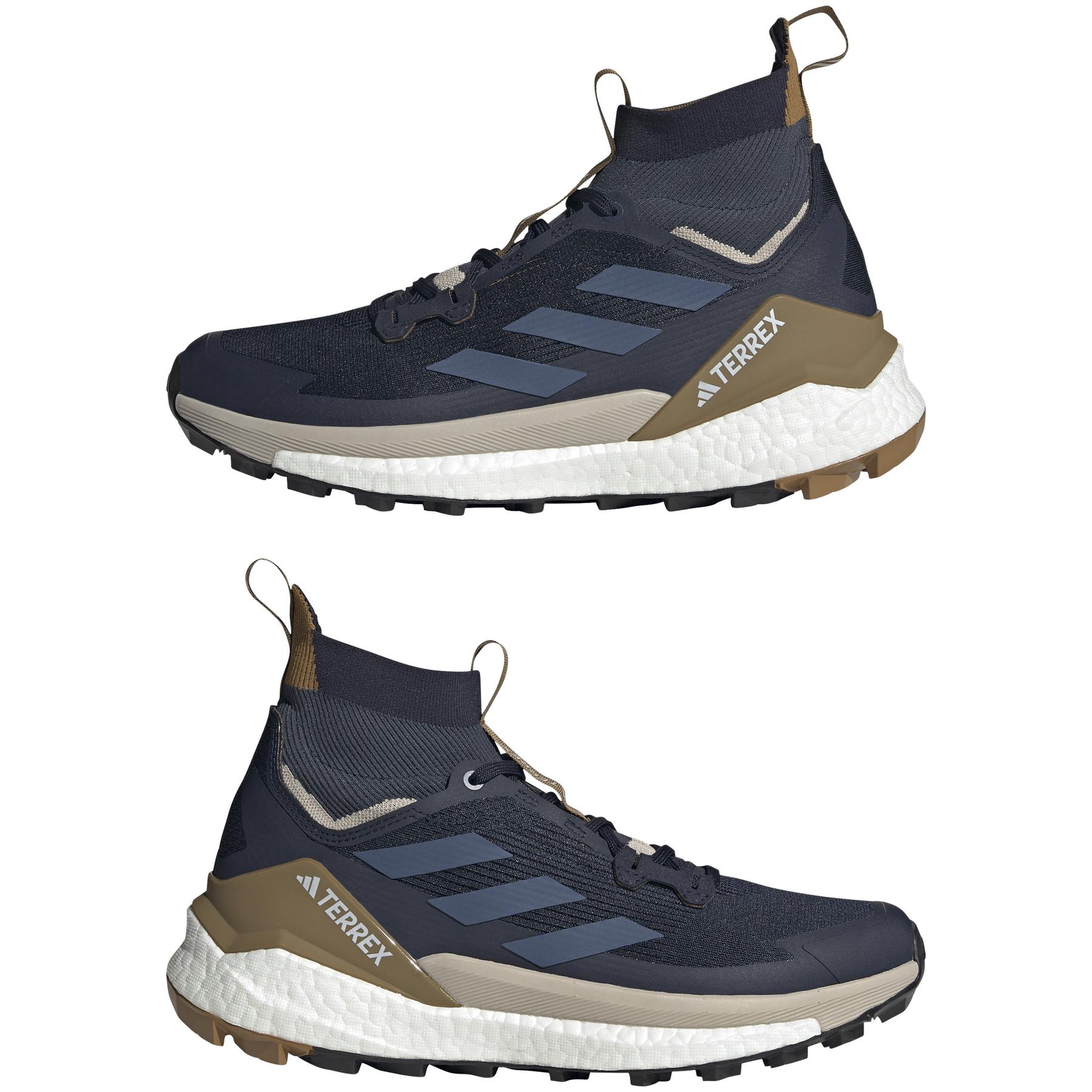 product/a/d/adidas_ji1873_10_footwear_photography_mirrored_pair_view_white-nw091625.jpg