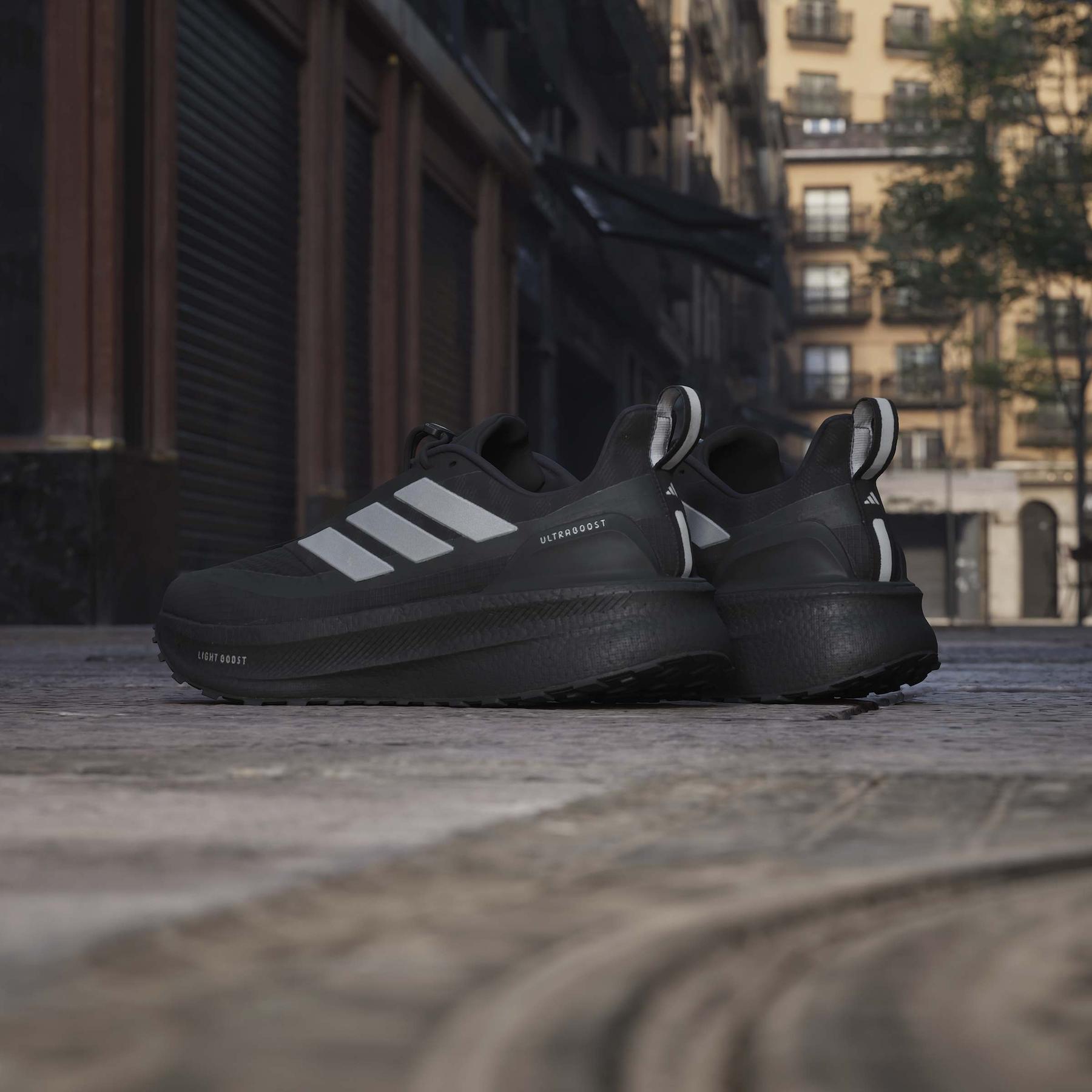 product/a/d/adidas_ji3239_21_footwear_photography_heromrktng_view_6-nw091625.jpg