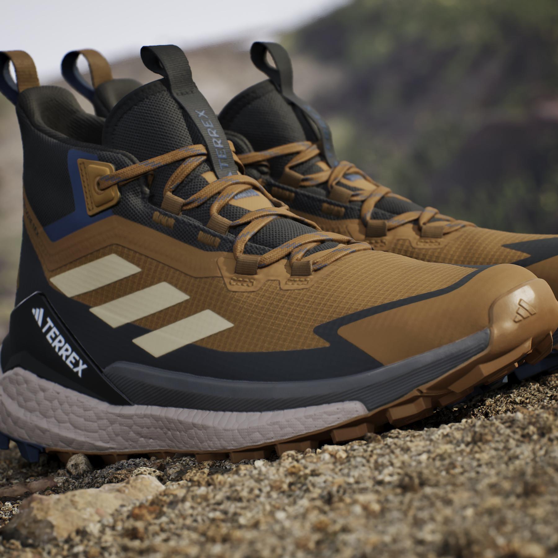 product/a/d/adidas_ji4245_22_footwear_photography_heromrktng_view_9-nw091625.jpg