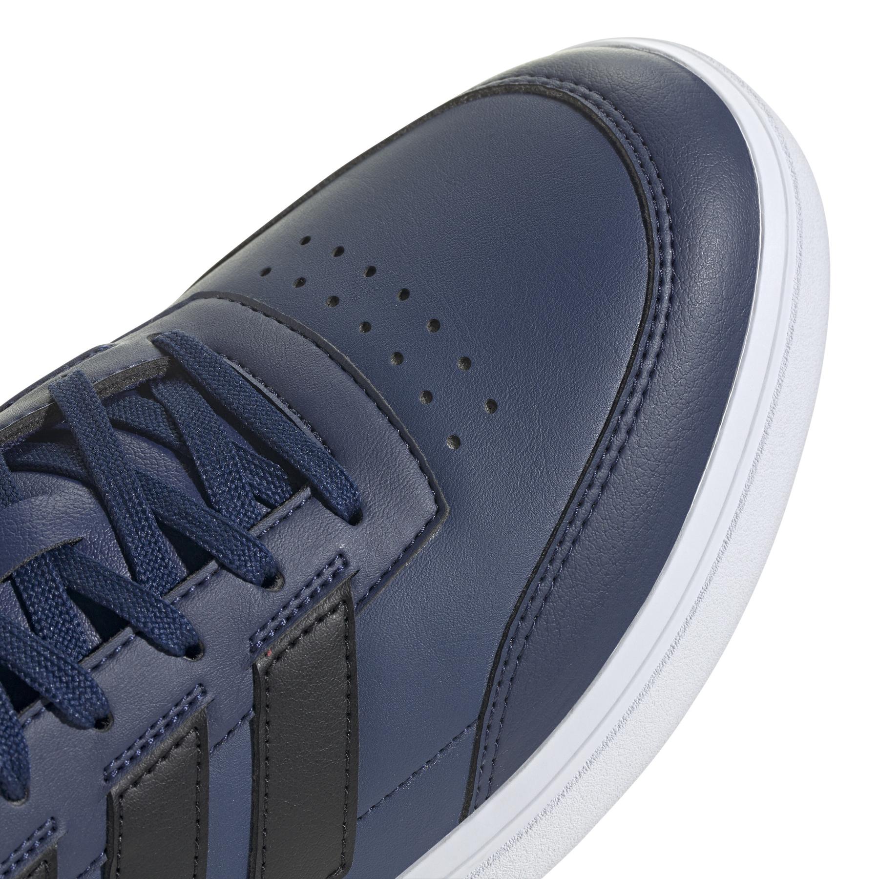 product/a/d/adidas_ji4710_8_footwear_photography_detail_view_1_white-nw091625.jpg