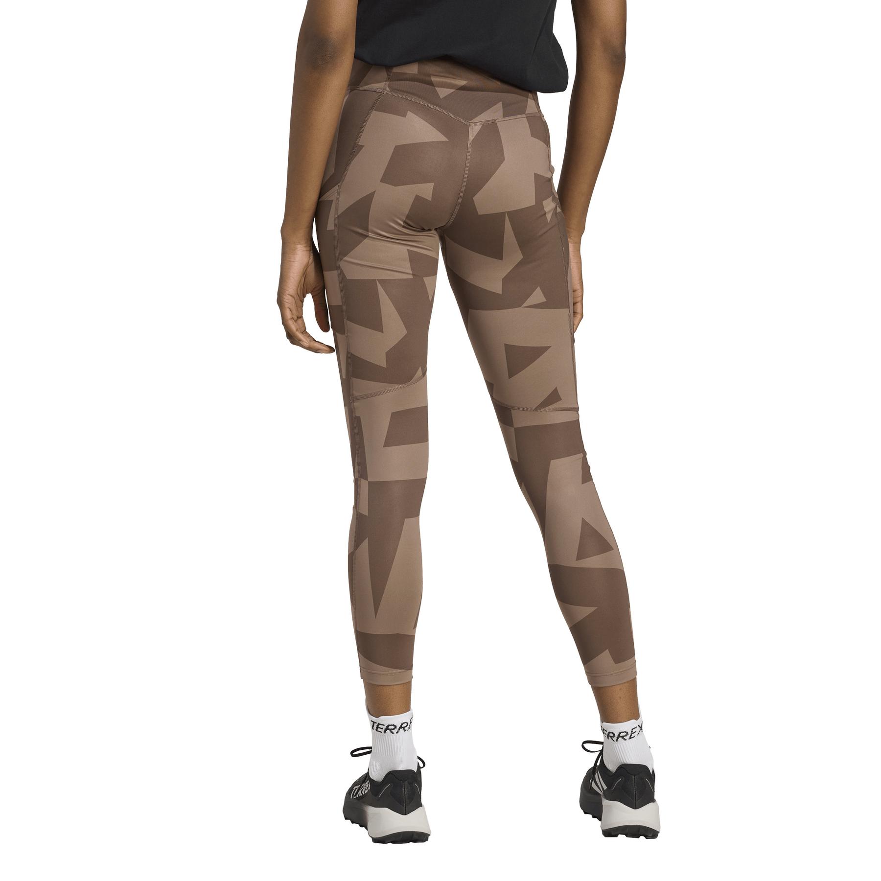 product/a/d/adidas_jm0426_trabrn-earstr_3.jpg