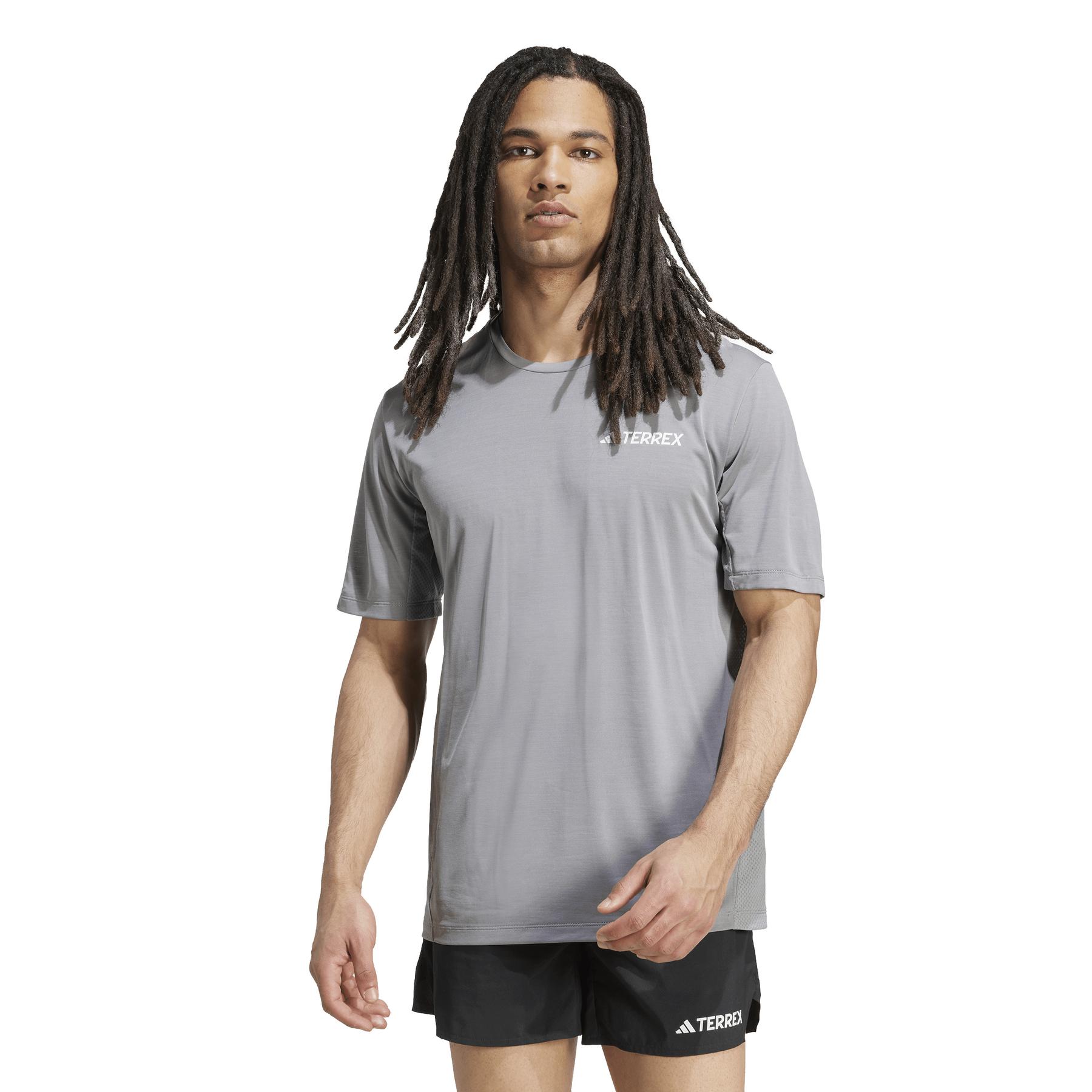 product/a/d/adidas_jm7076_grethr_2.jpg