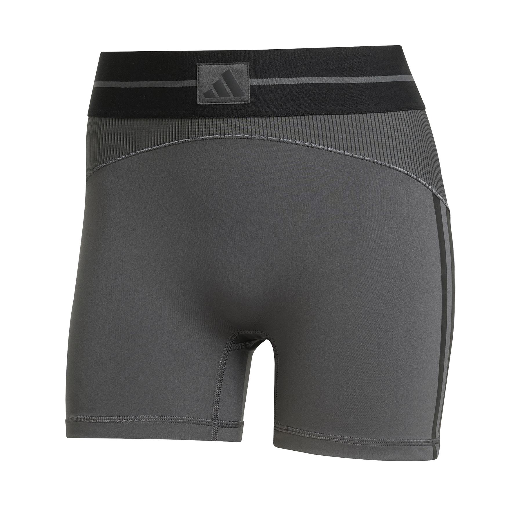 product/a/d/adidas_jn2653_gresix-black_1.jpg