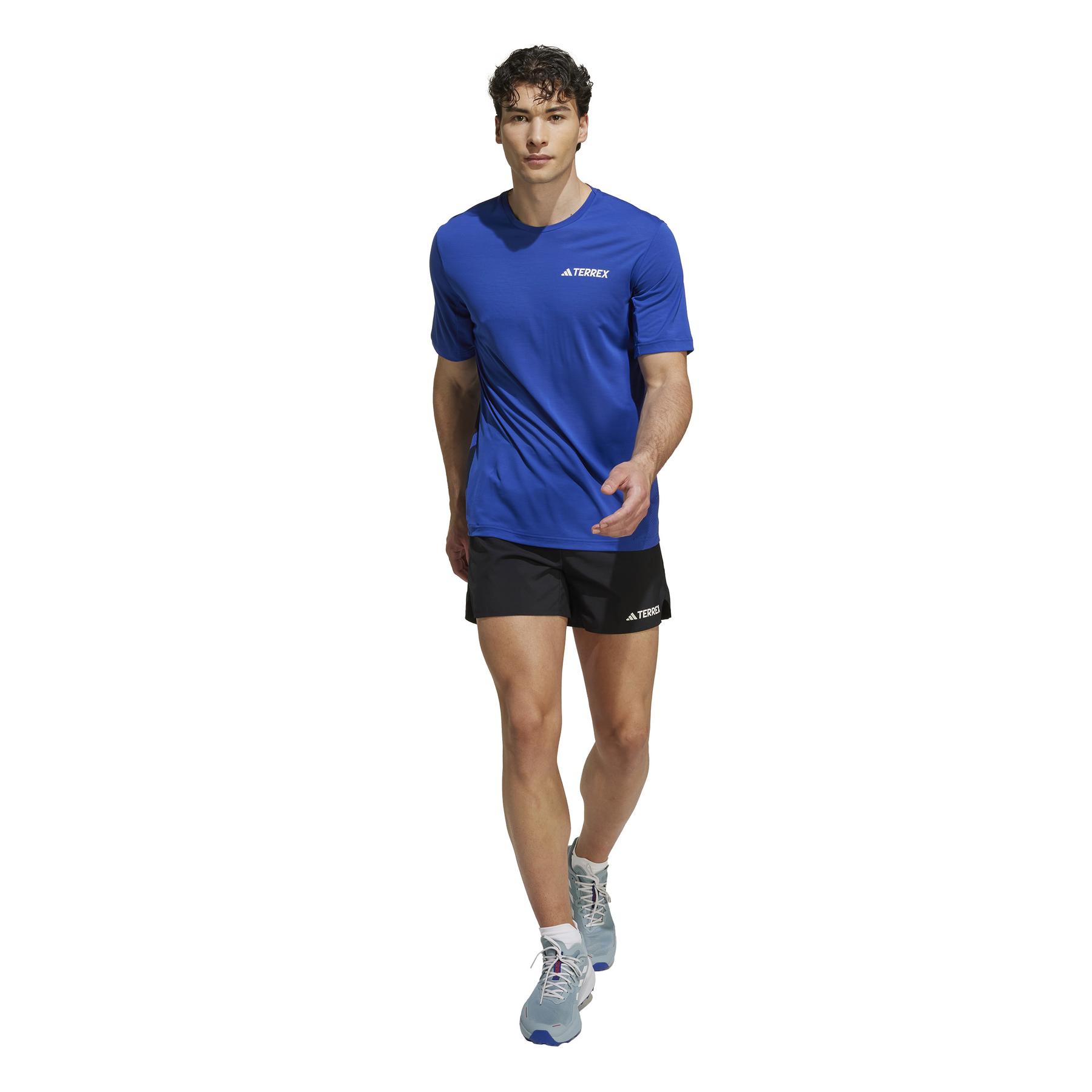 product/a/d/adidas_jn8135_selubl_5.jpg