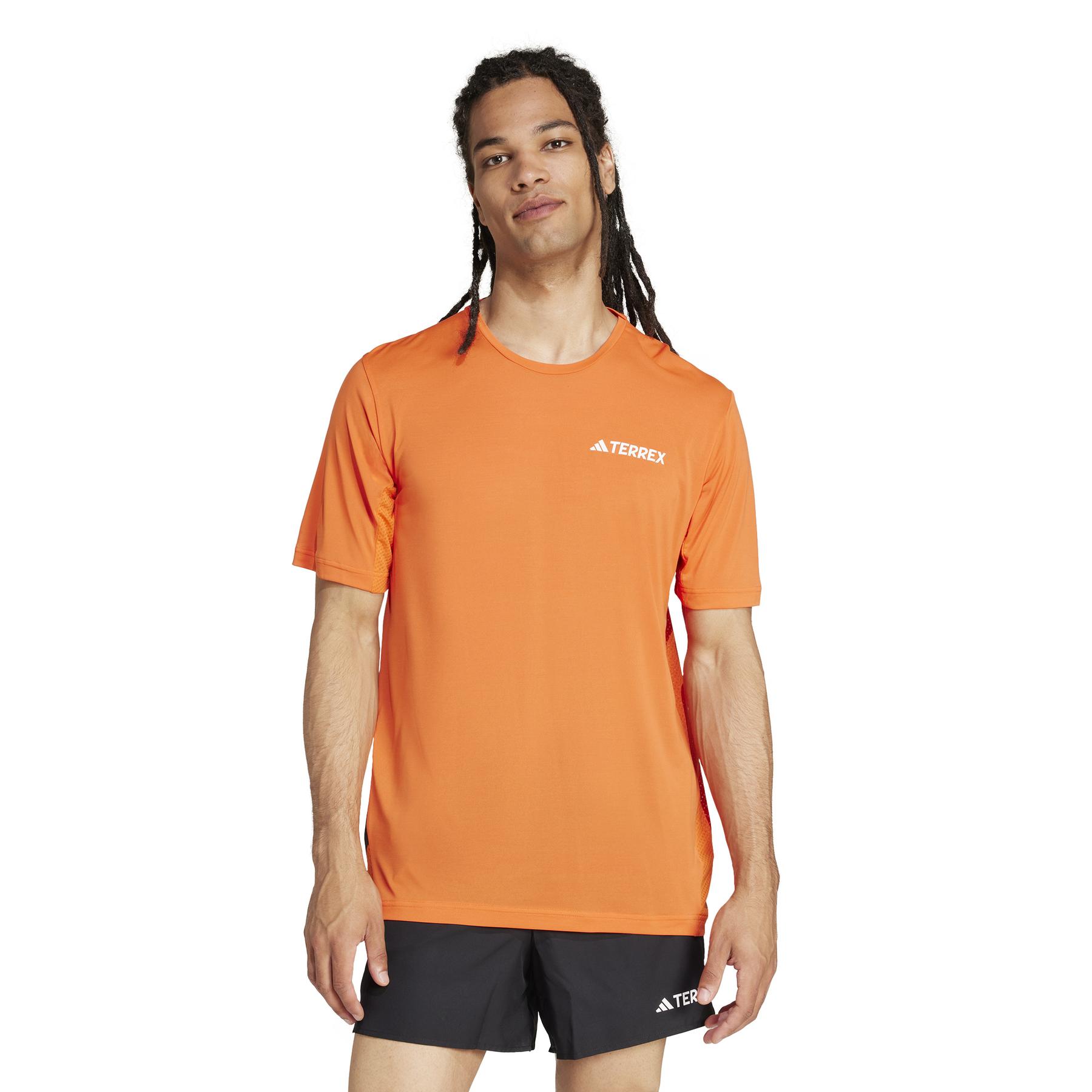 product/a/d/adidas_jn8136_seimor_2.jpg