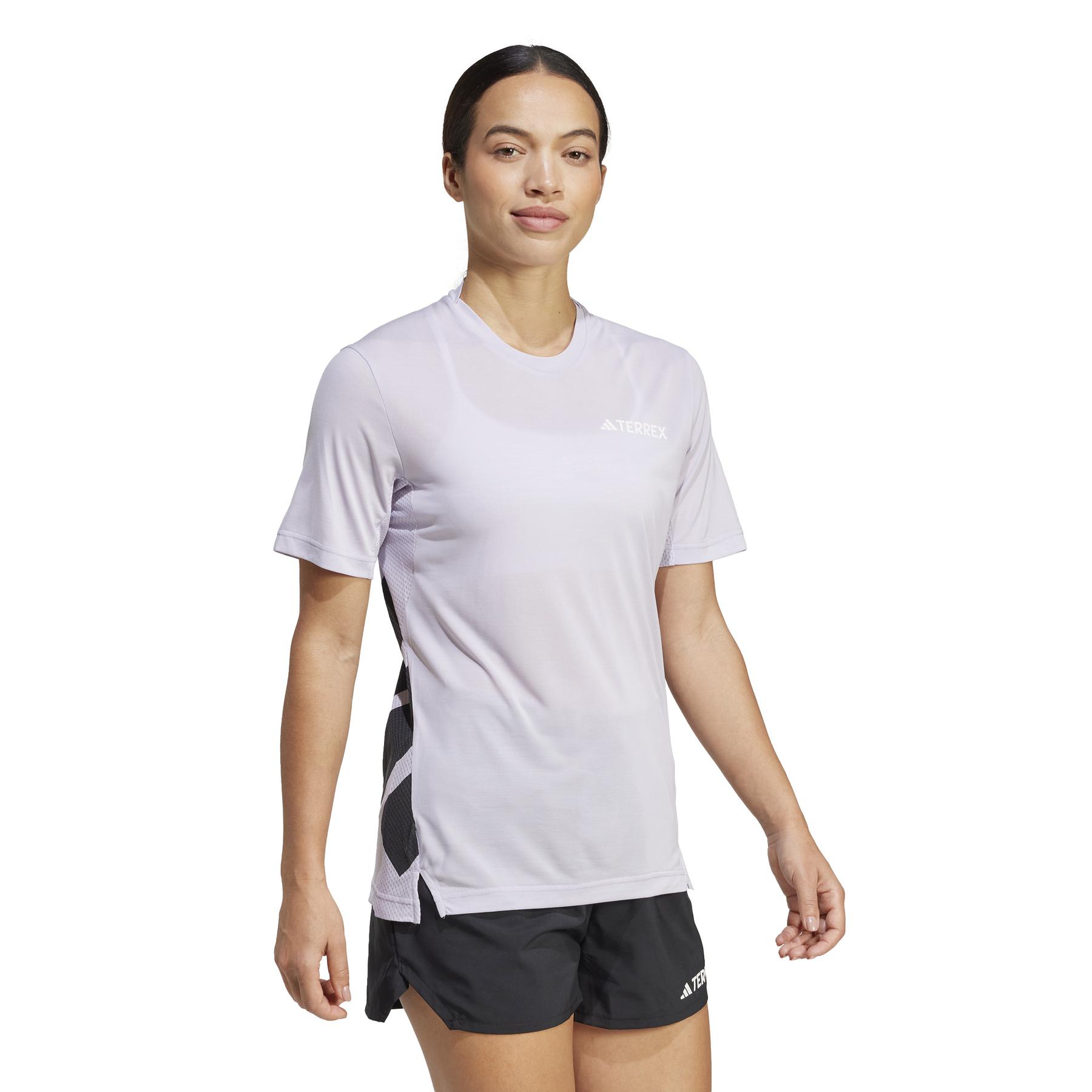 product/a/d/adidas_jn8145_sildaw_4.jpg