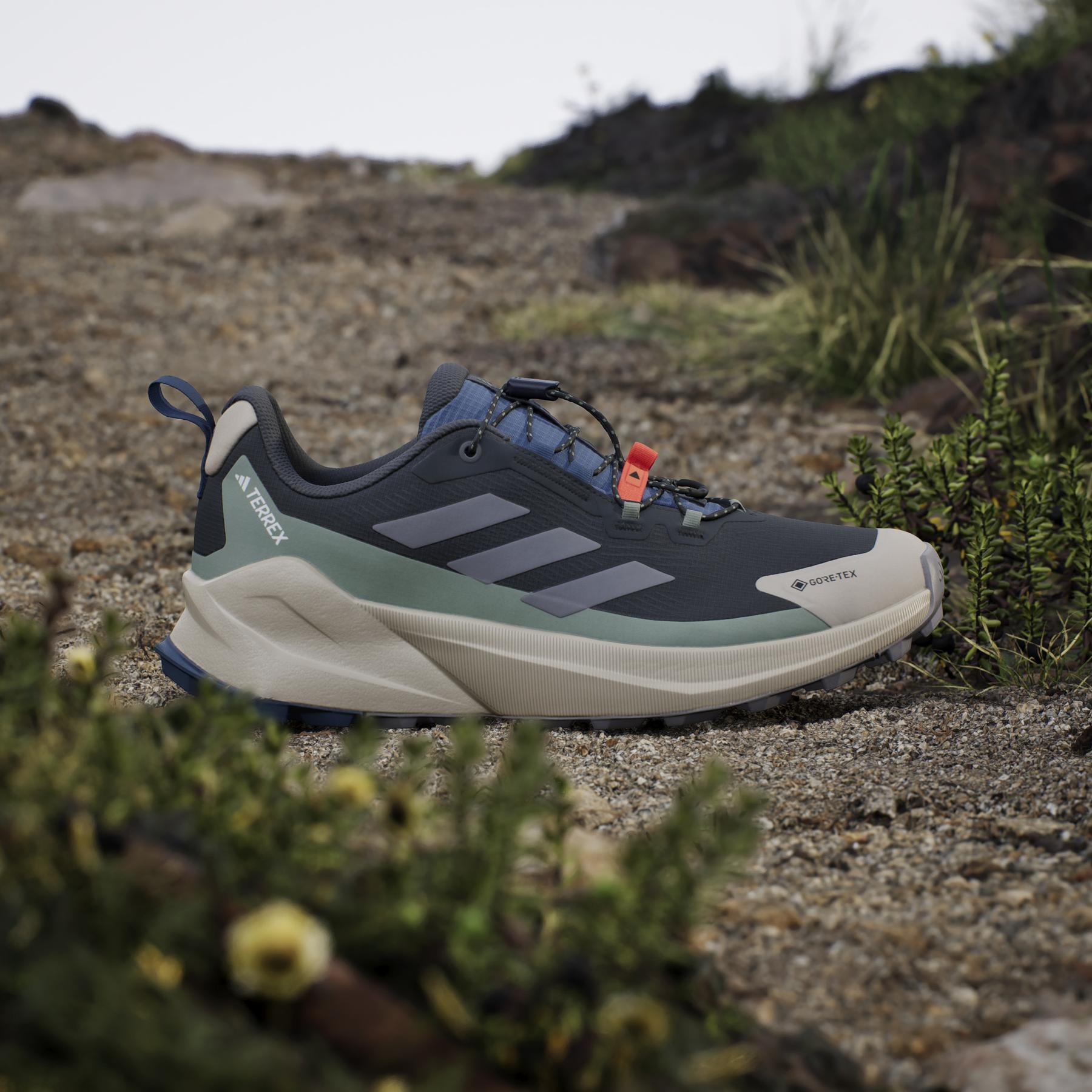 product/a/d/adidas_jp5240_16_footwear_photography_heromrktng_view_3-nw091625.jpg