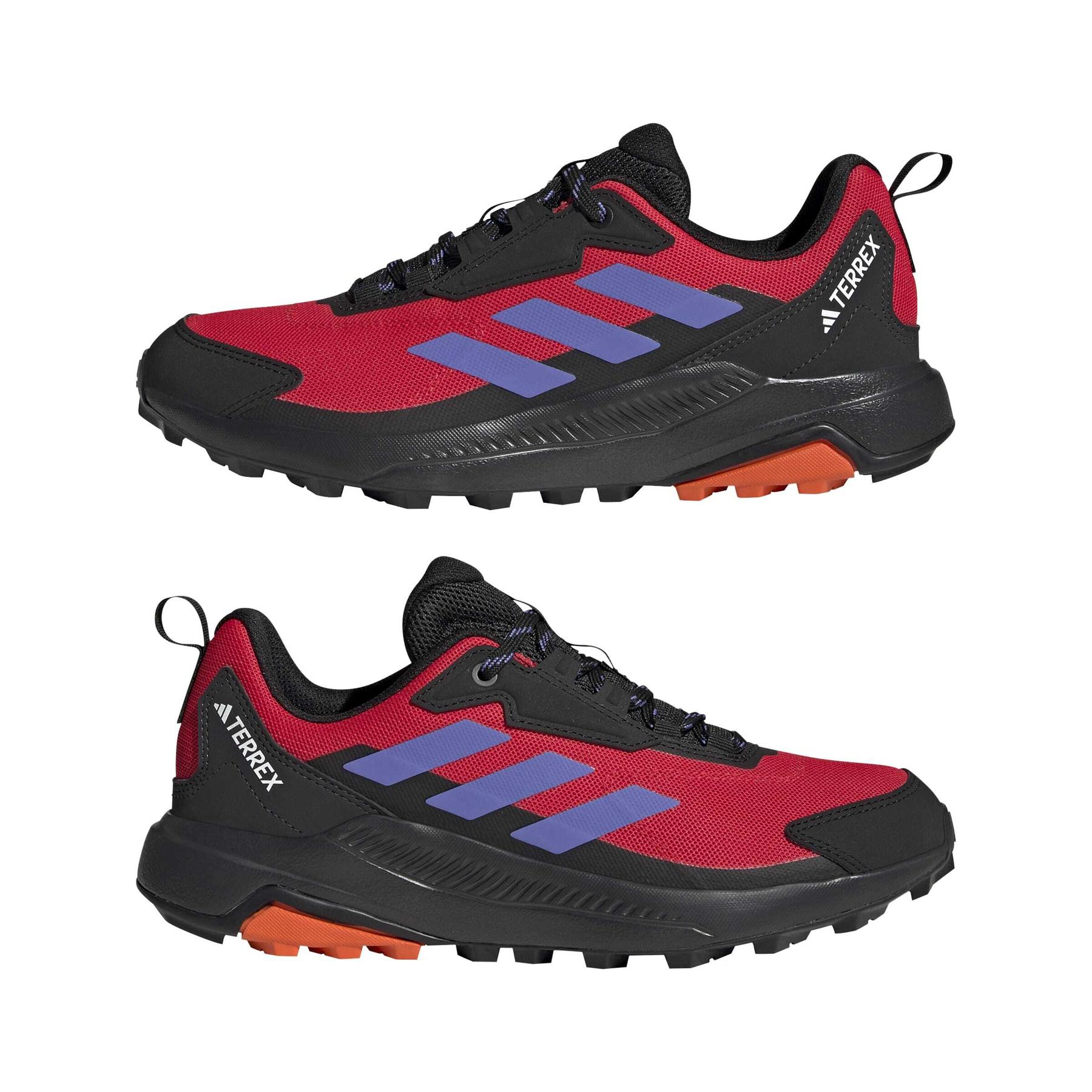 product/a/d/adidas_jp5649_10_footwear_photography_mirrored_pair_view_white-nw091625.jpg