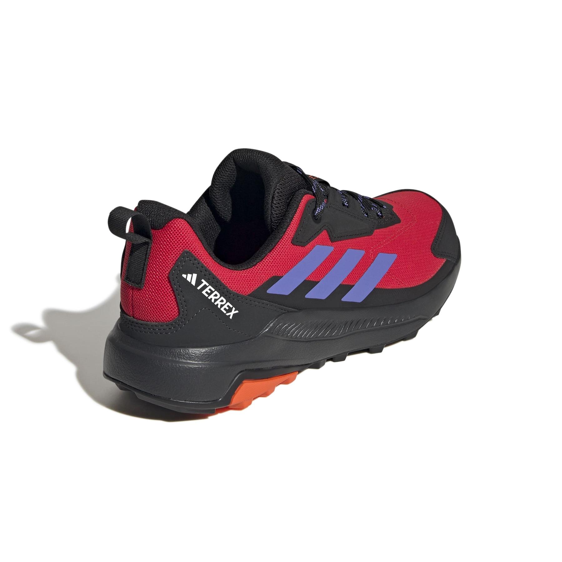 product/a/d/adidas_jp5649_7_footwear_photography_back_lateral_top_view_white-nw091625.jpg