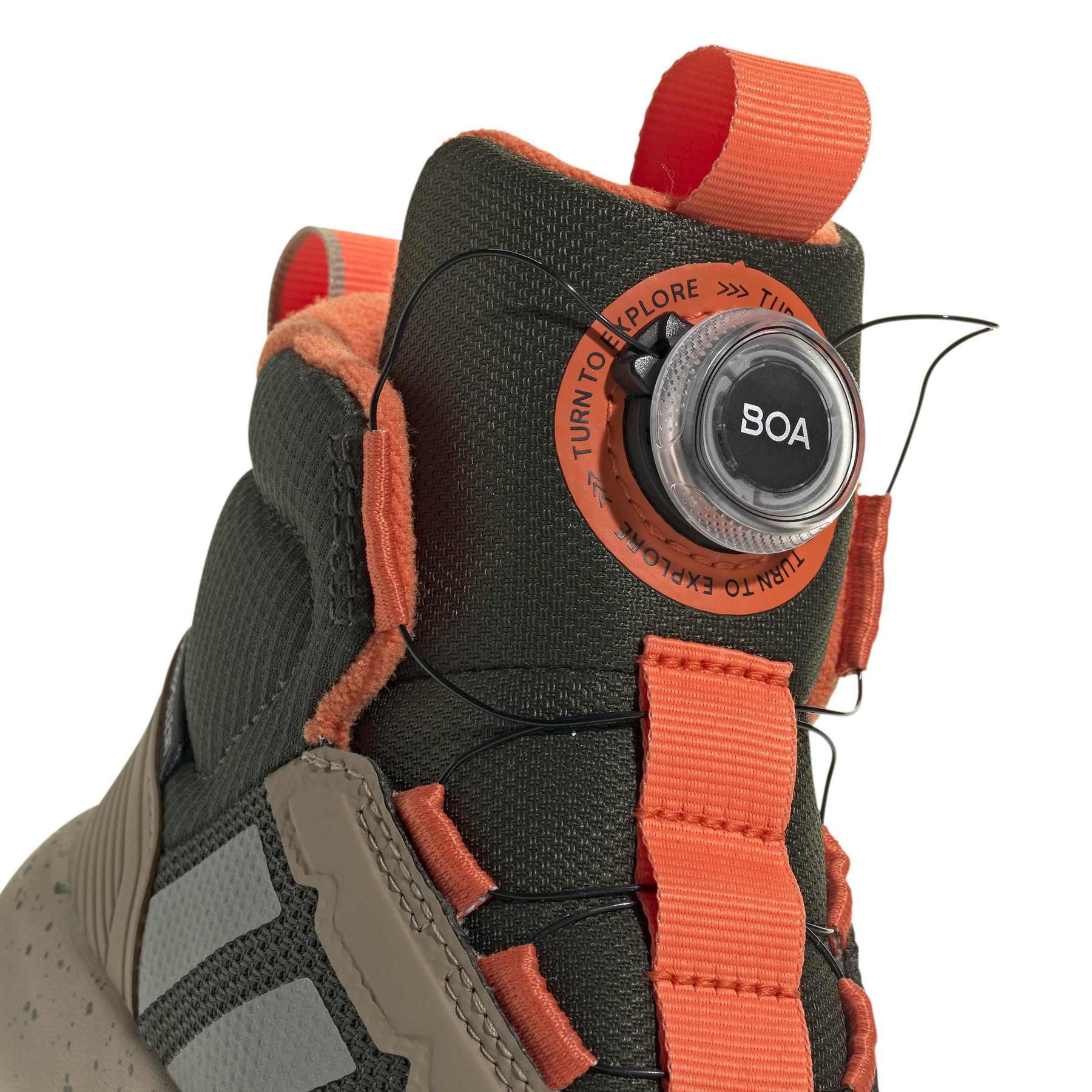 product/a/d/adidas_jp6337_8_footwear_photography_detail_view_1_white.jpg