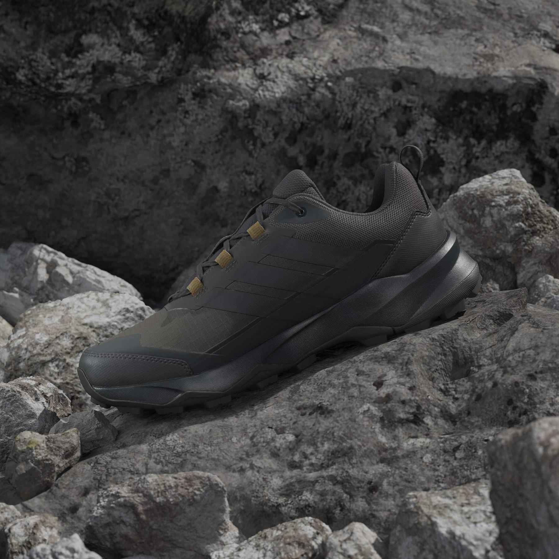 product/a/d/adidas_jq2213_20_footwear_photography_heromrktng_view_7-nw091625.jpg
