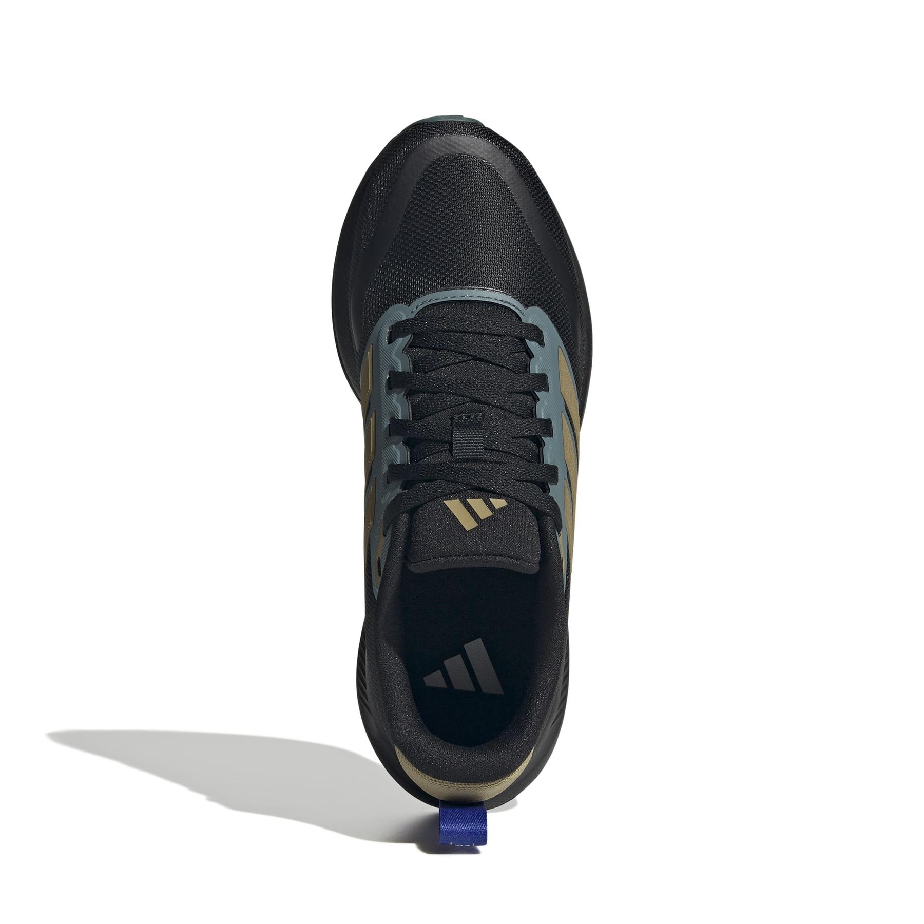 product/a/d/adidas_jq5690_3_footwear_photography_top_portrait_view_white-nw091625.jpg