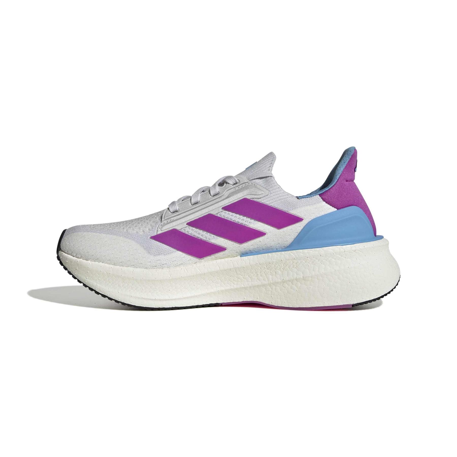 product/a/d/adidas_jq8083_5_footwear_photography_side_medial_center_view_white-nw091625.jpg
