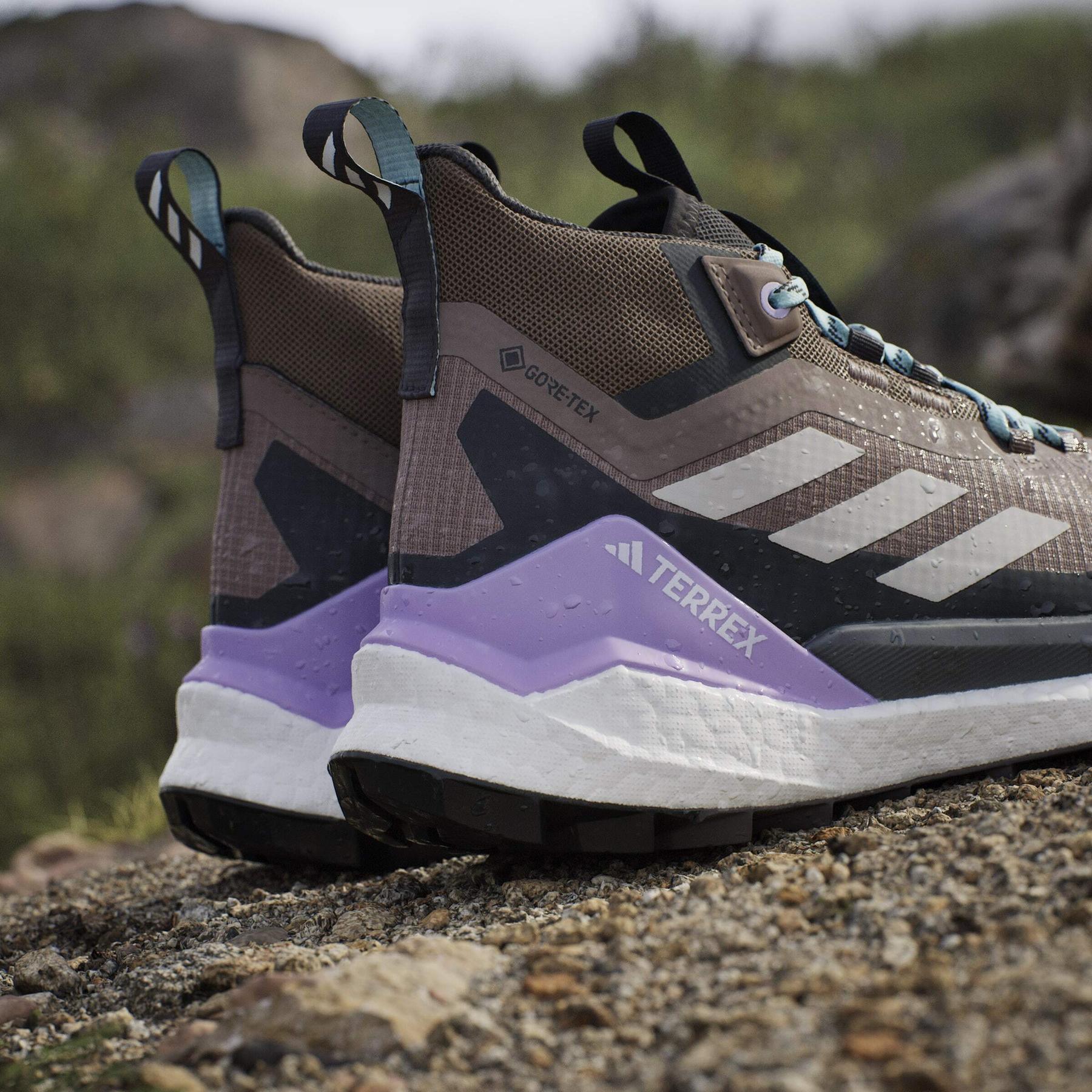 product/a/d/adidas_jq9901_22_footwear_photography_heromrktng_view_10-nw091625.jpg