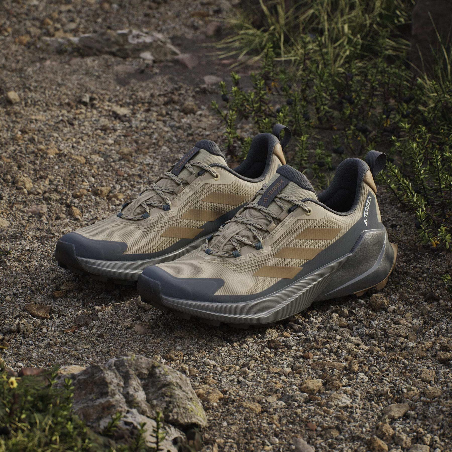 product/a/d/adidas_jq9924_18_footwear_photography_heromrktng_view_5-nw091625.jpg