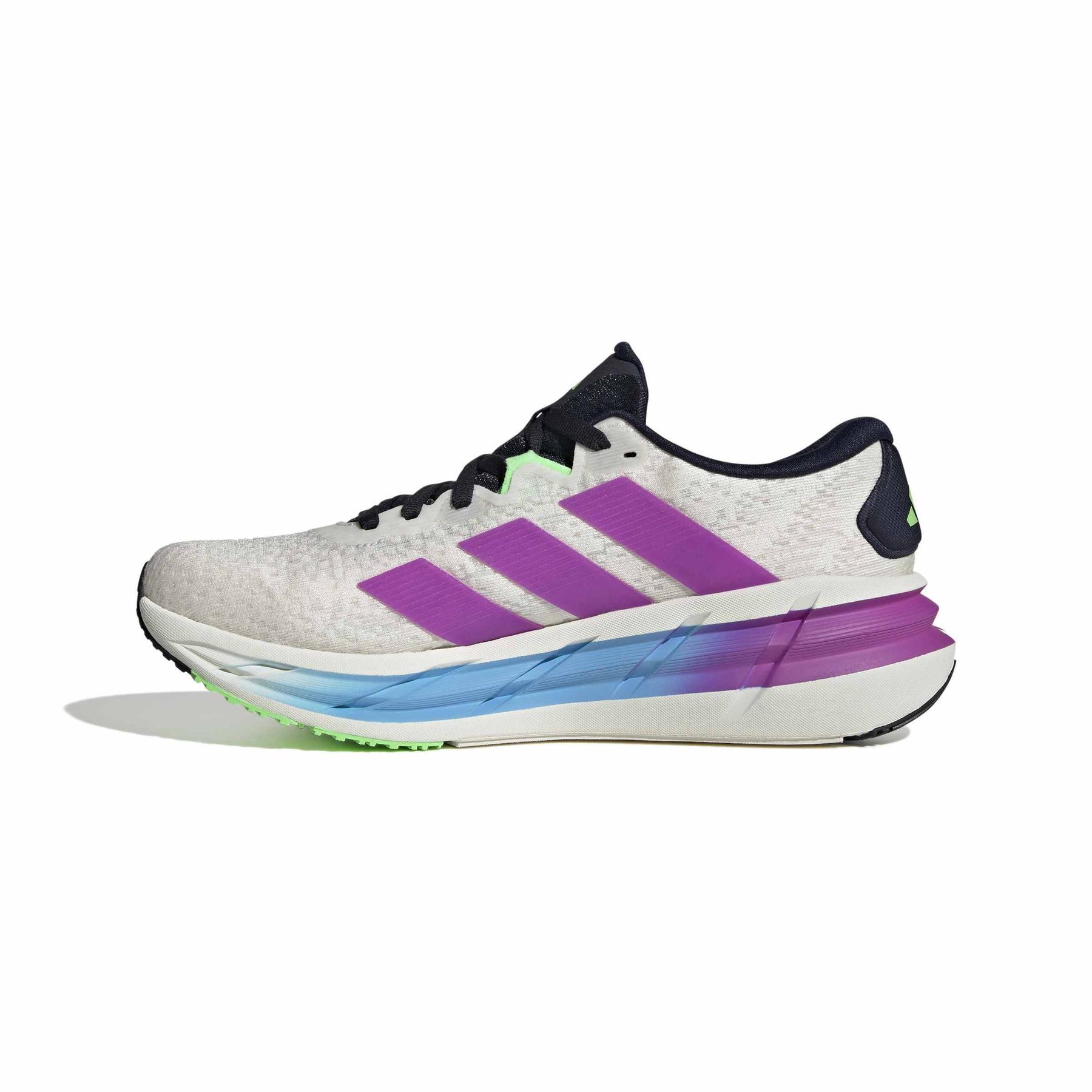 product/a/d/adidas_jr0308_5_footwear_photography_side_medial_center_view_white-nw091625.jpg
