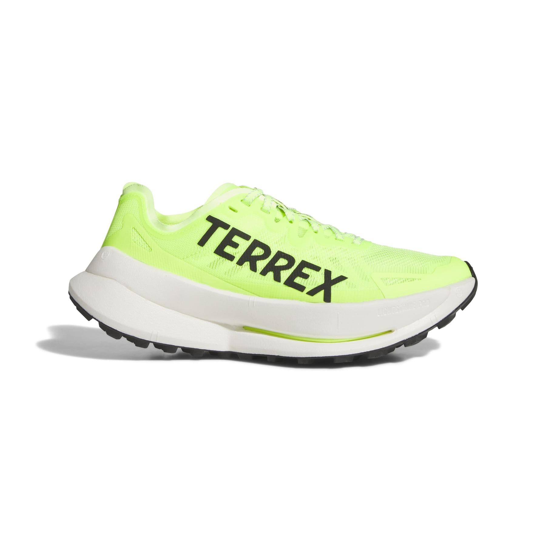 product/a/d/adidas_jr5218_1_footwear_photography_side_lateral_center_view_white-nw091725.jpg