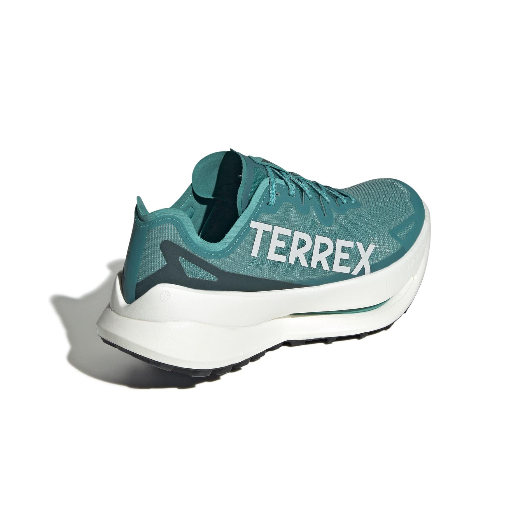 product/a/d/adidas_jr5238_7_footwear_photography_back_lateral_top_view_white-nw091725.jpg