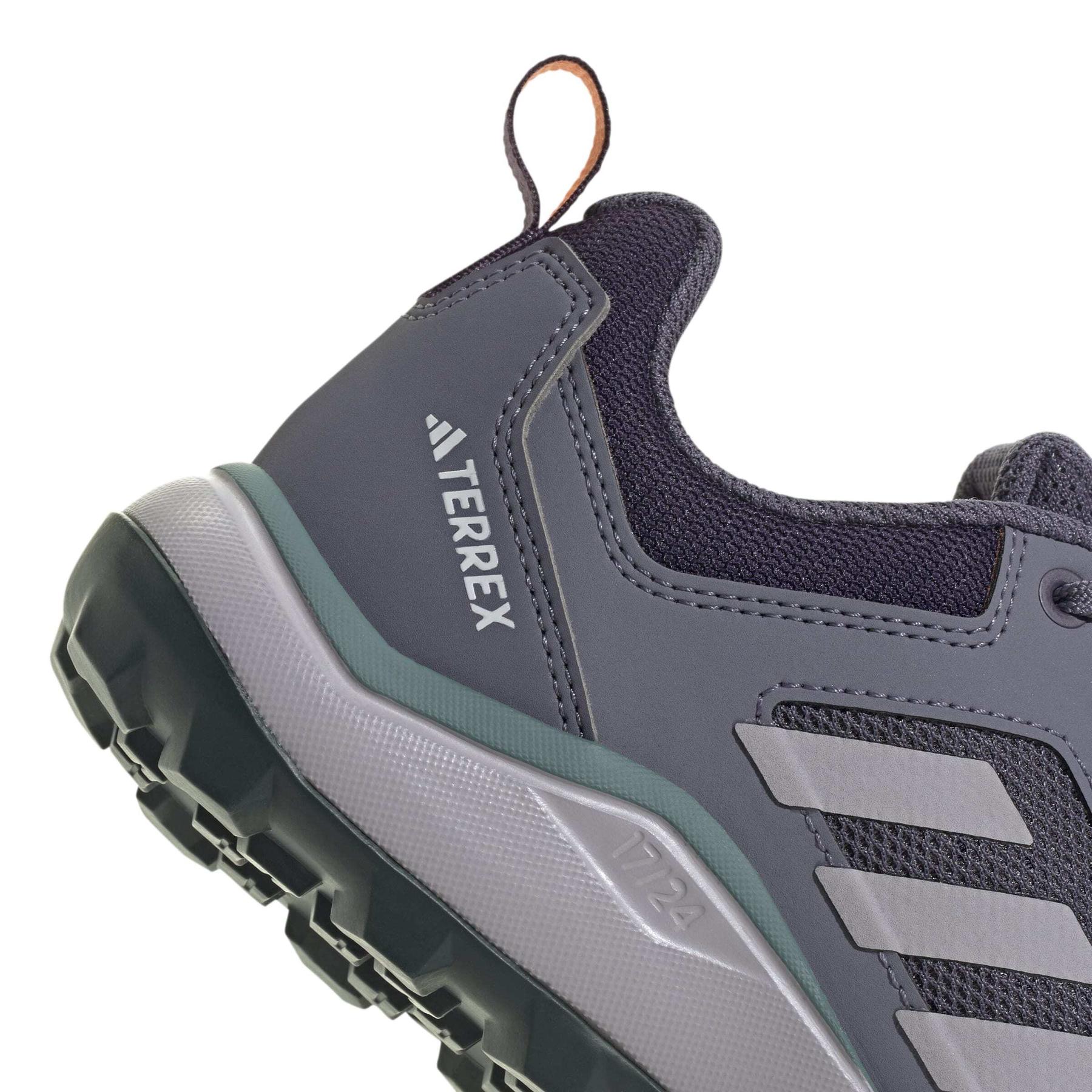 product/a/d/adidas_jr5287_9_footwear_photography_detail_view_2_white-nw091725.jpg