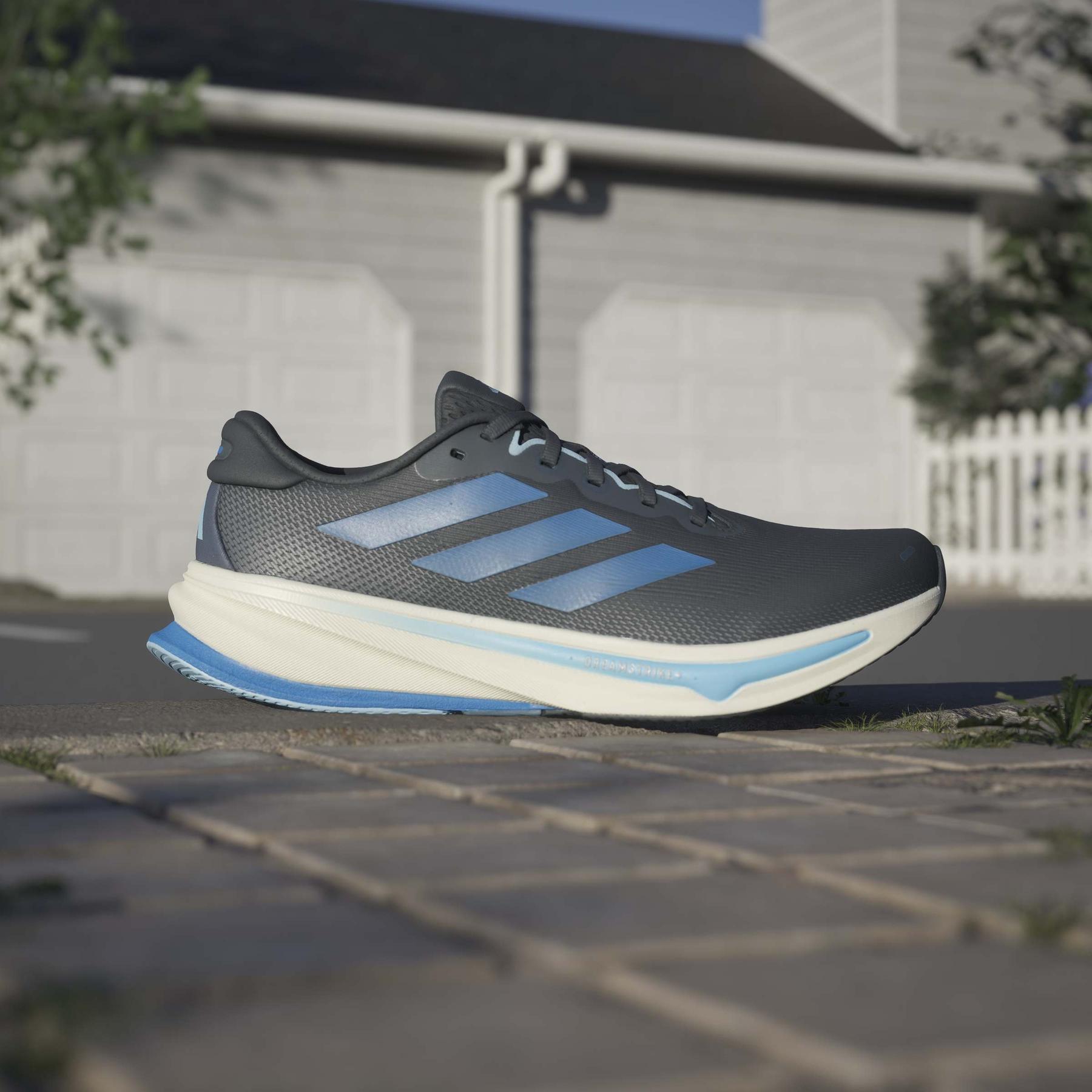 product/a/d/adidas_jr7685_18_footwear_photography_heromrktng_view_3-nw091725.jpg