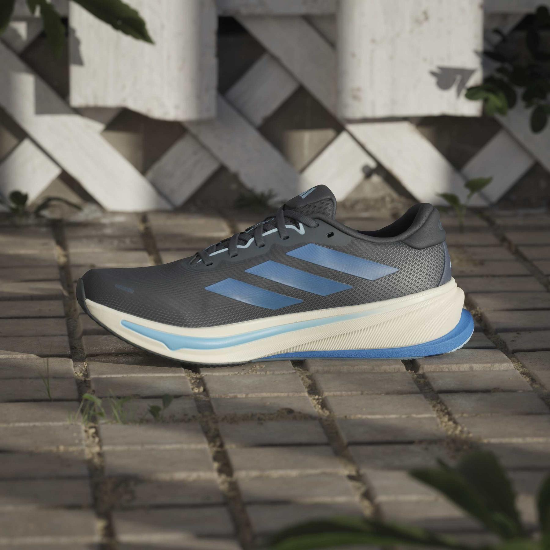 product/a/d/adidas_jr7685_22_footwear_photography_heromrktng_view_7-nw091725.jpg