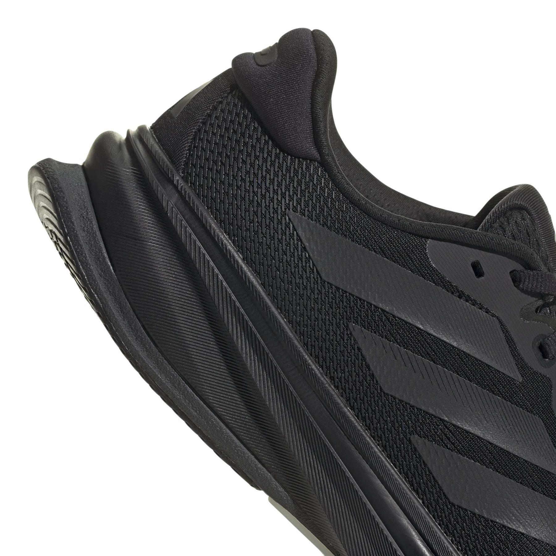 product/a/d/adidas_js0493_9_footwear_photography_detail_view_2_white-nw091725.jpg
