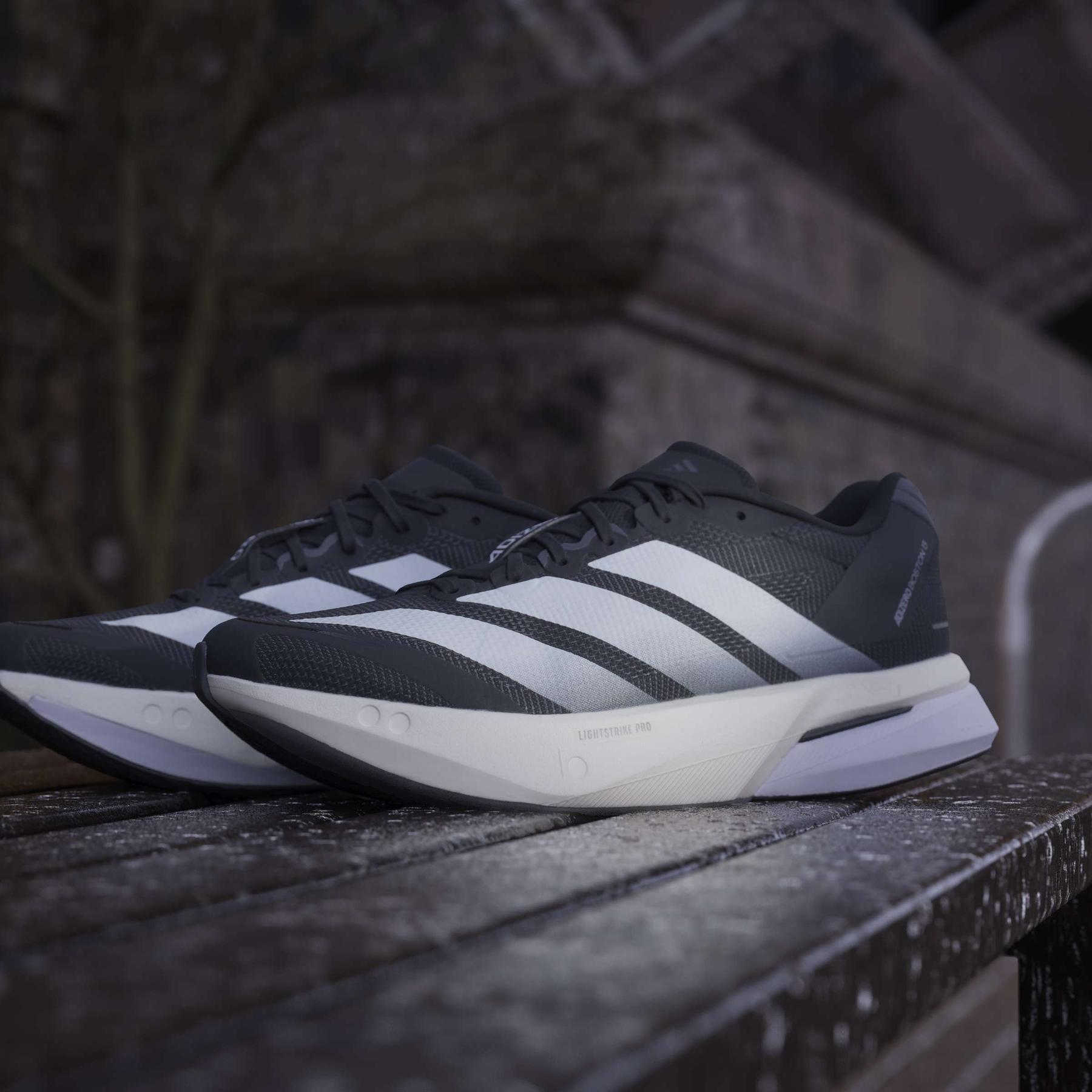 product/a/d/adidas_js4958_23_footwear_photography_heromrktng_view_10-nw091725.jpg