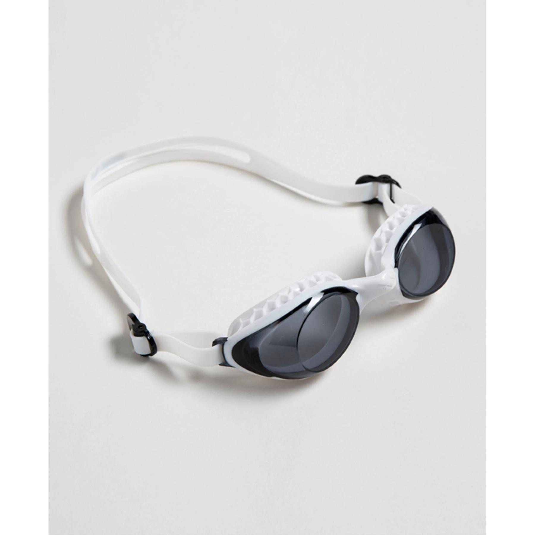 product/a/r/arena_003149-510_smoked-white_2.jpg