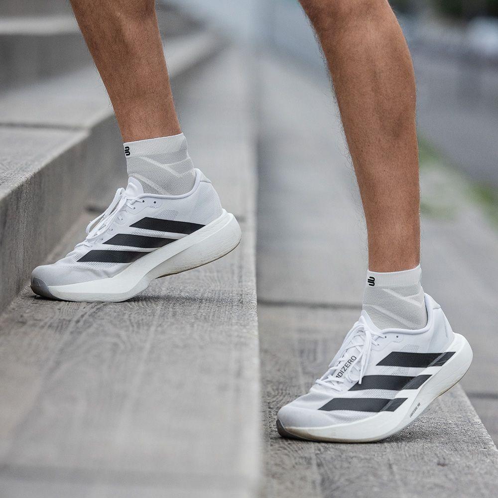 product/b/a/bauerfeind-sports_70001136_white_8.jpg