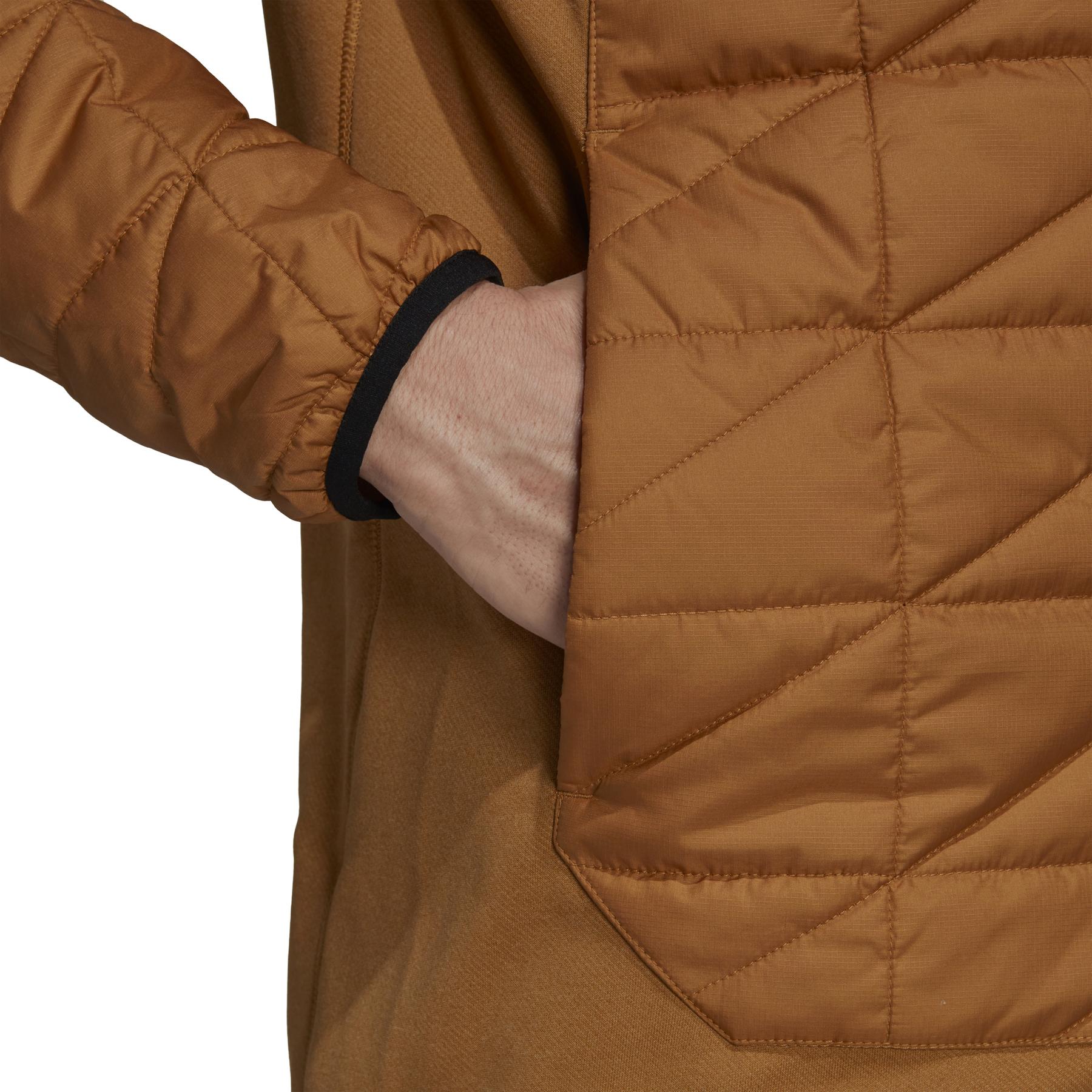 product/g/p/gp2633_app_on-model_detail-3_white.jpg