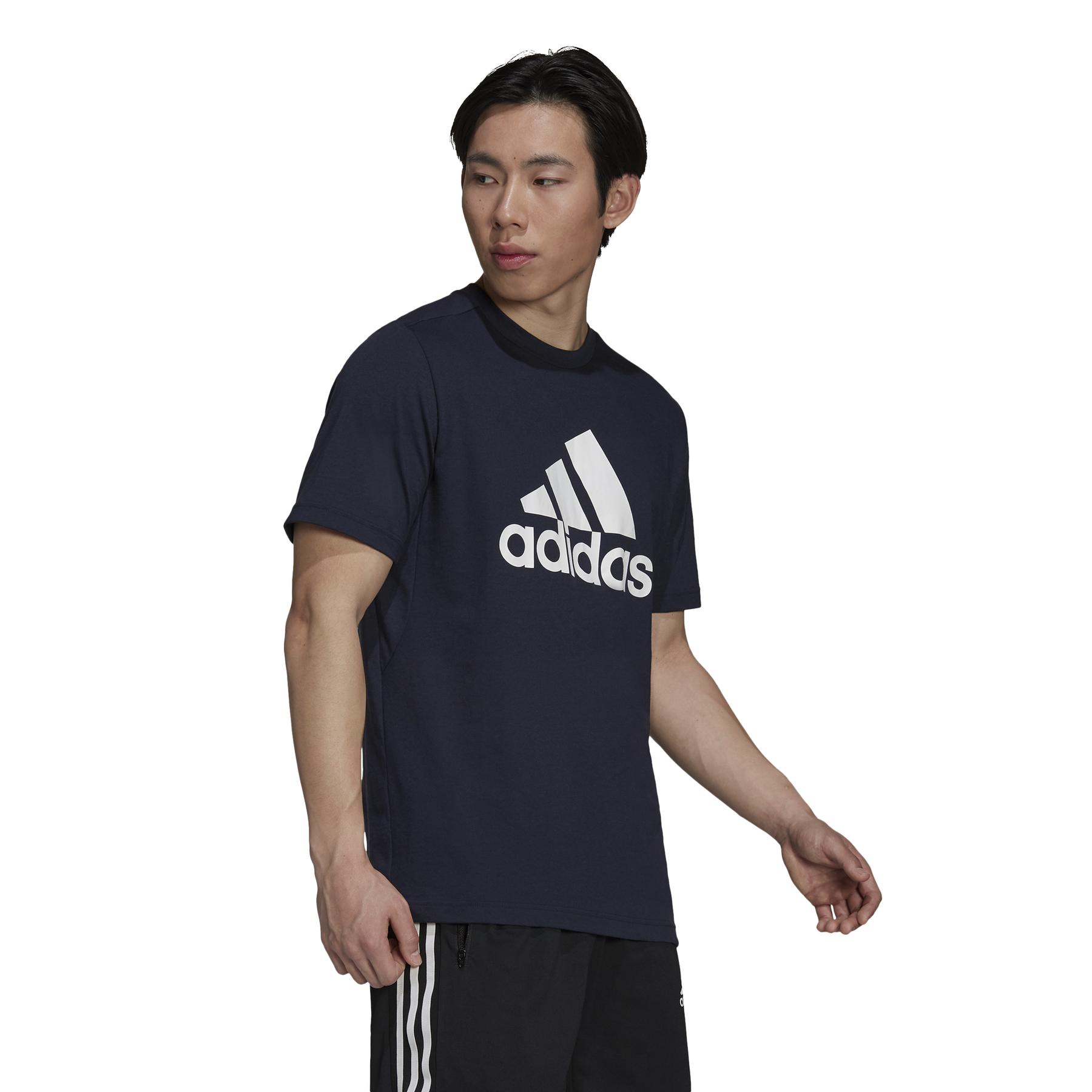 product/h/3/h30255_app_on-model_walking_white.jpg