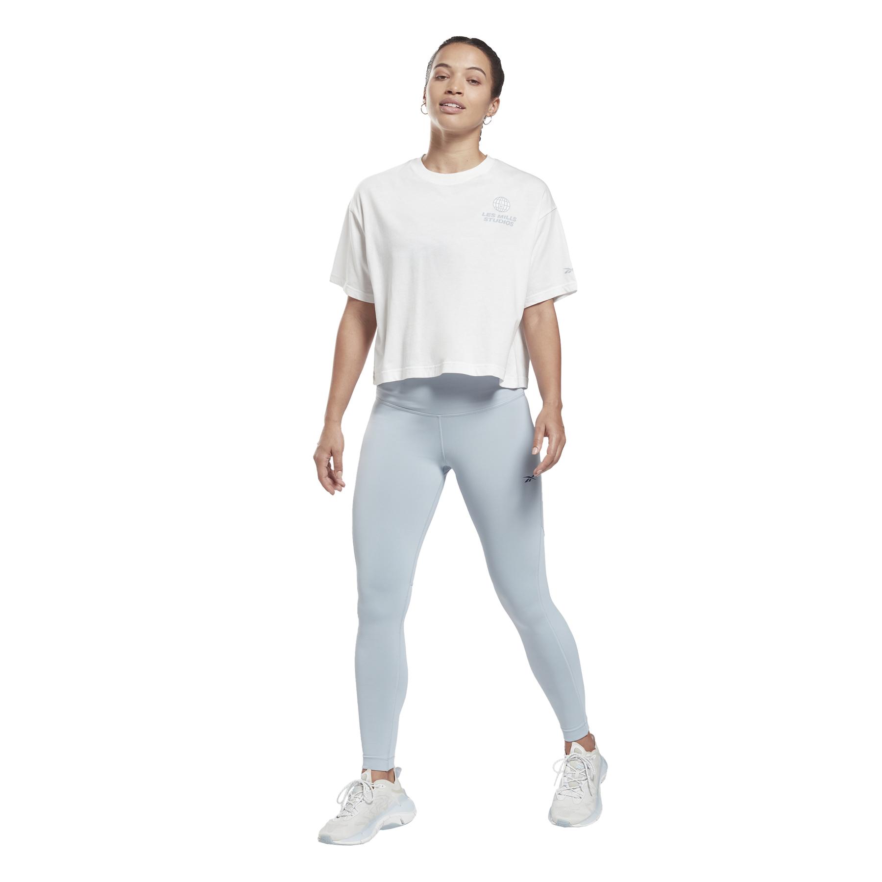 product/h/d/hd4136_app_on-model_side_white.jpg