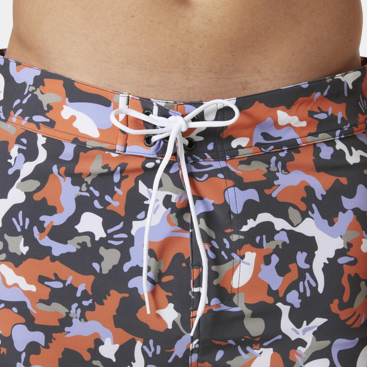product/h/e/helly-hansen_34471-304_play-camo-aop_4.jpg