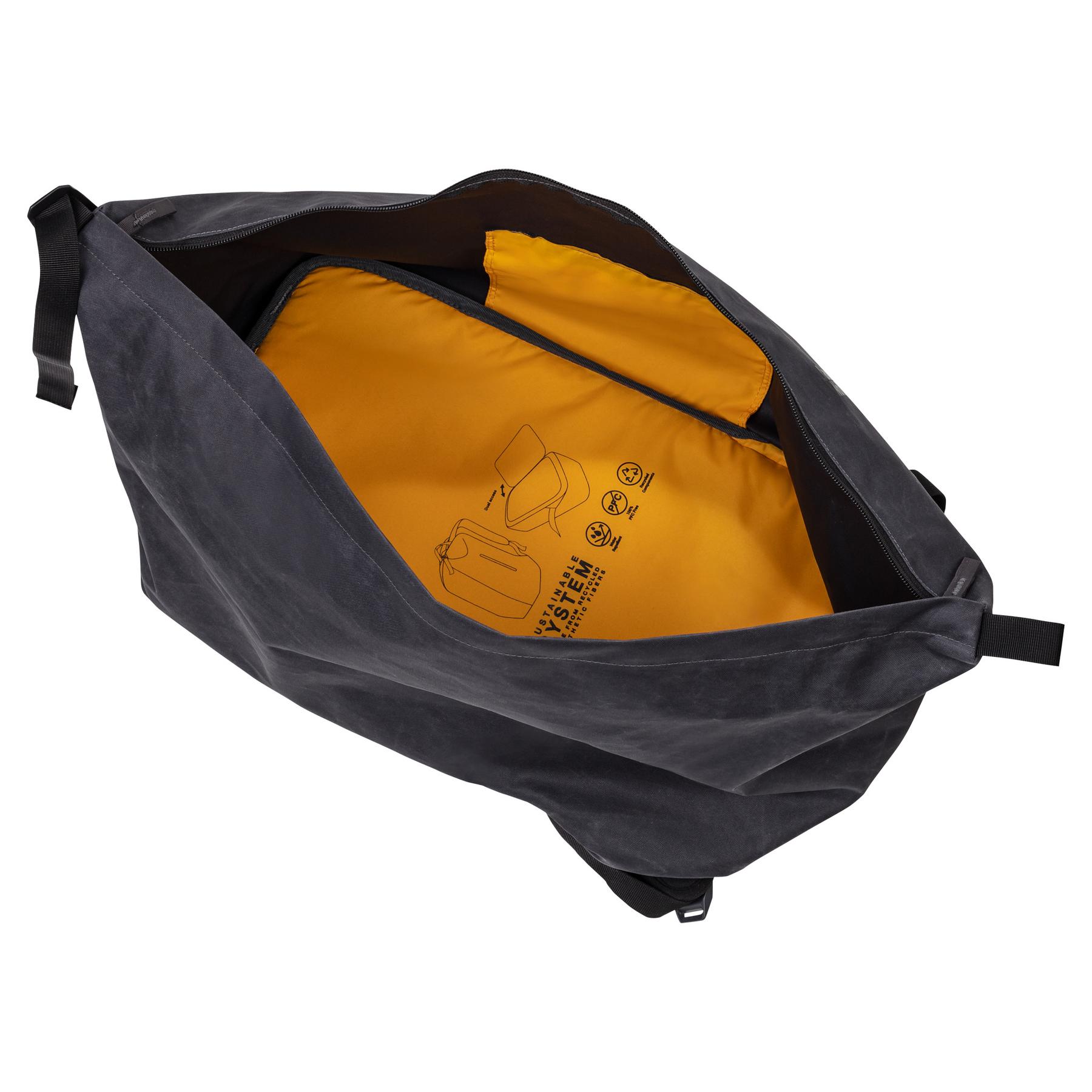 product/j/a/jack-wolfskin_2010881_6350-9-e490-traveltopia-weekender-30-phantom.jpg