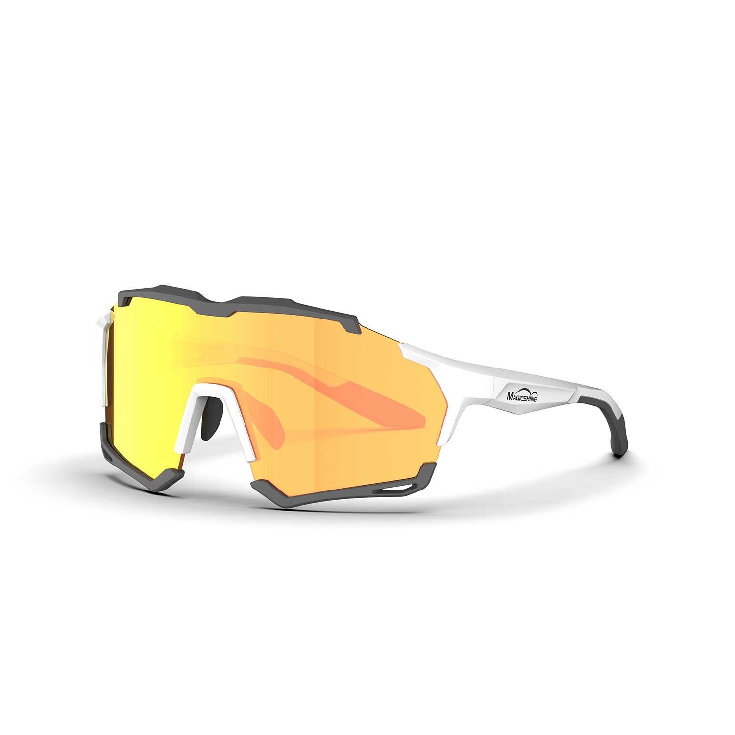 product/m/a/magicshine_6970823653216_transparent-gris-or_1.jpg